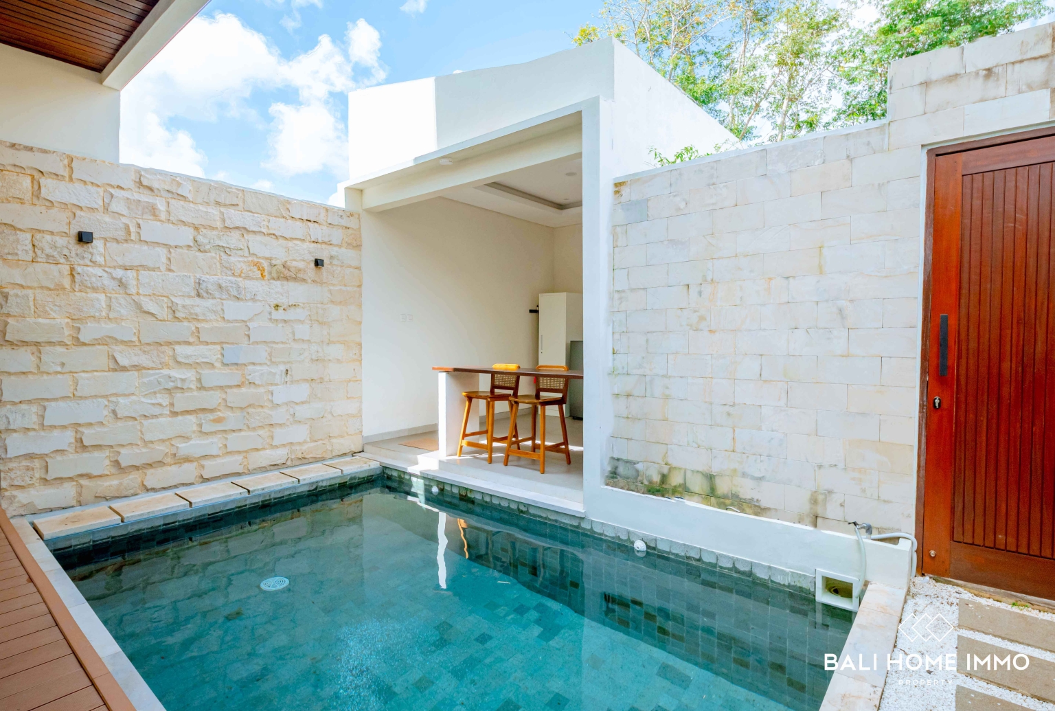 BRAND NEW 2 BEDROOMS VILLA FOR SALE LEASEHOLD AND RENT IN ULUWATU NEAR BALANGAN BEACH view 5