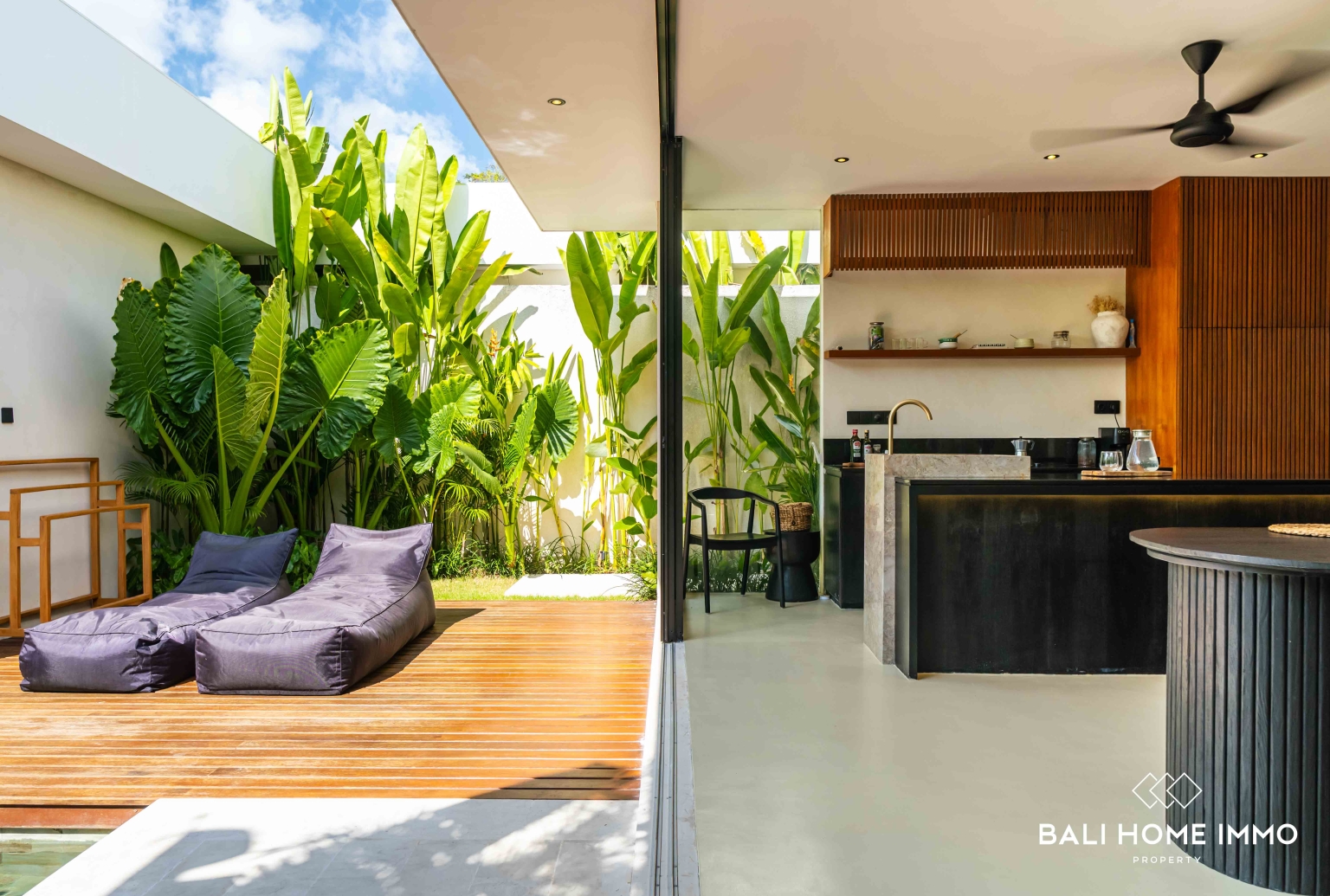 Villa neuve de 2 chambres à vendre en bail emphytéotique à Kerobokan, Bali view 12