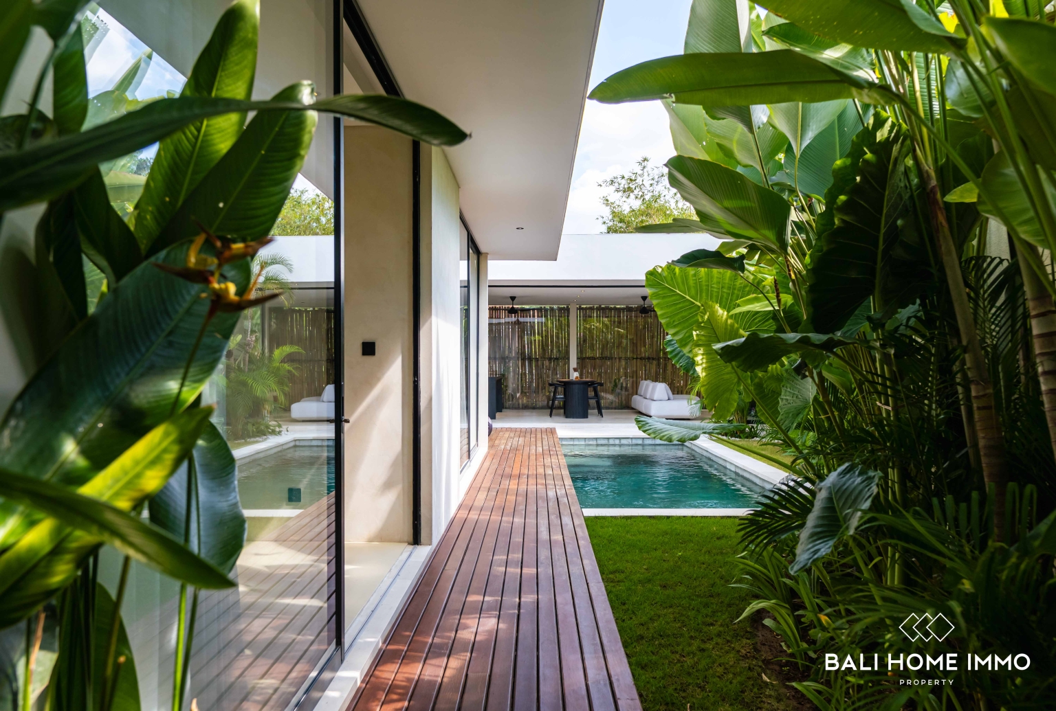Villa neuve de 2 chambres à vendre en bail emphytéotique à Kerobokan, Bali view 23