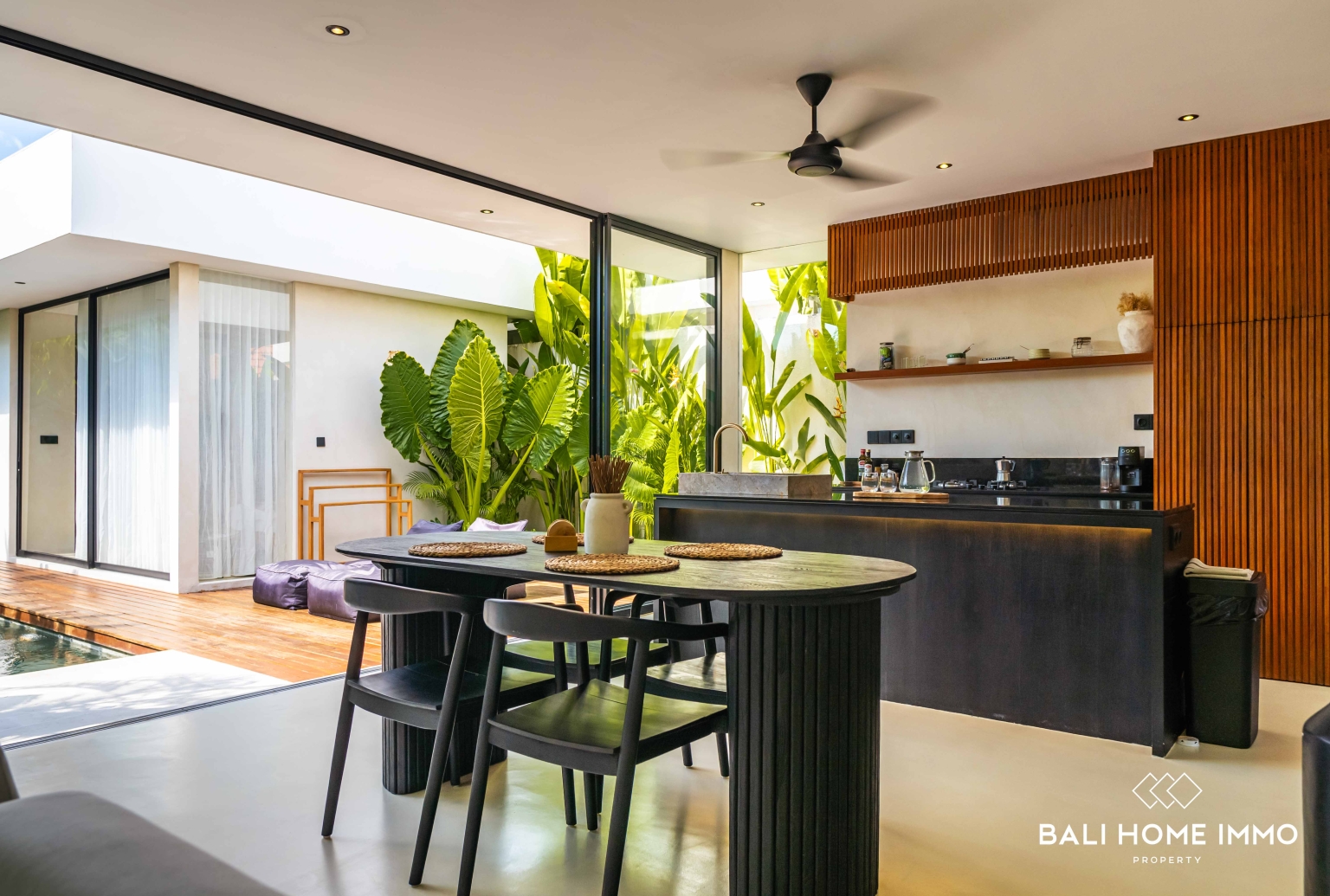 Villa neuve de 2 chambres à vendre en bail emphytéotique à Kerobokan, Bali view 10