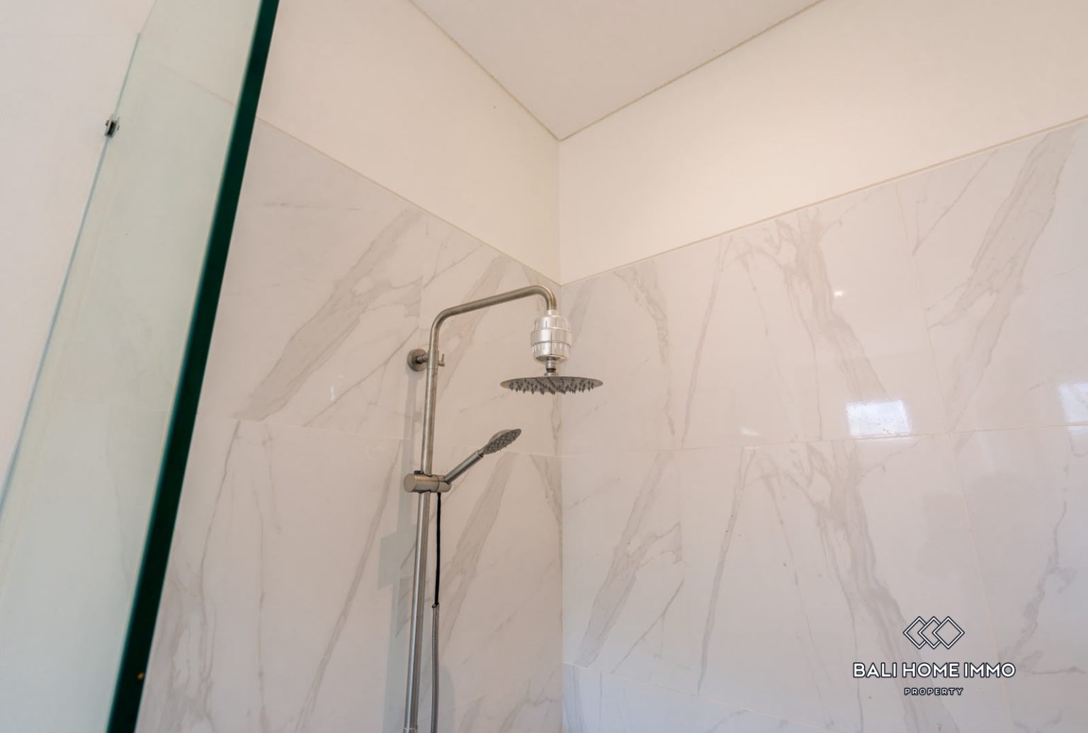 VILA BARU 2 KAMAR BERDESAIN MINIMALIS UNTUK DIJUAL DI BALI UBUD view 21
