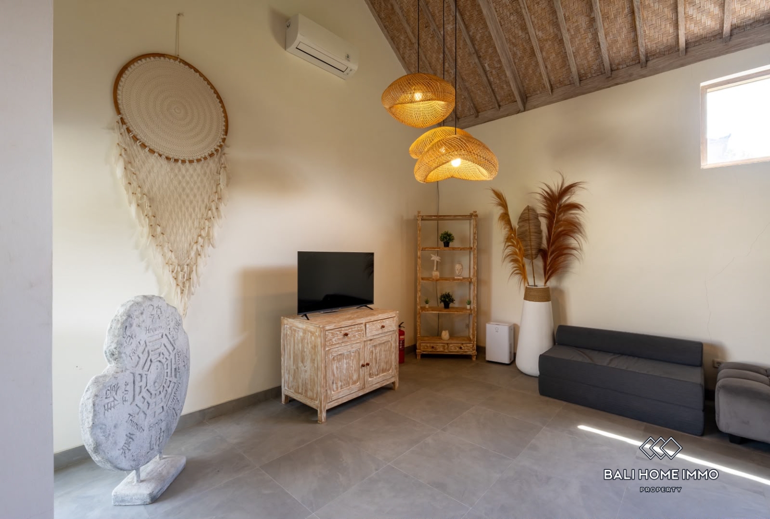VILA BARU 2 KAMAR BERDESAIN MINIMALIS UNTUK DIJUAL DI BALI UBUD view 4