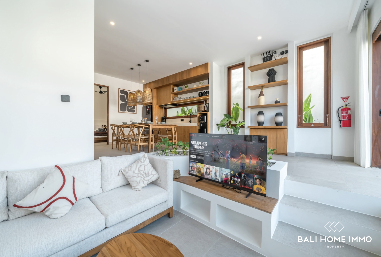 VILLA  2 KAMAR DIKONTRAKAN DI ULUWATU DEKAT PANTAI BALANGAN view 6