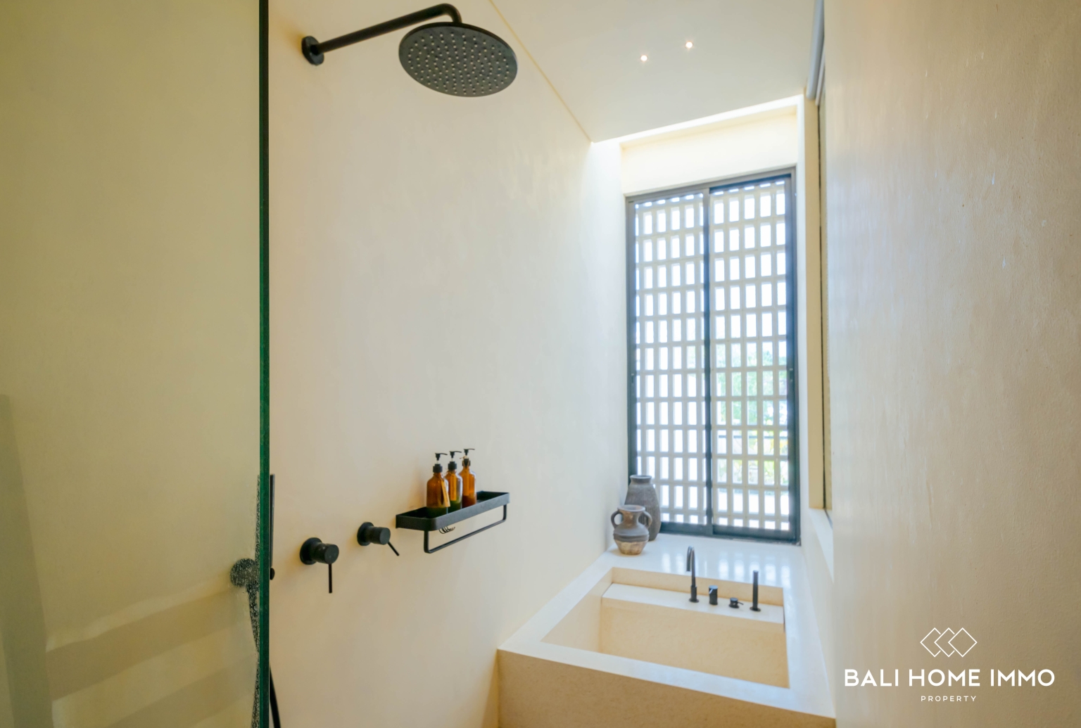 BRAND NEW 2 BEDROOMS VILLA FOR SALE LEASEHOLD IN ULUWATU NEAR NUNGGALAN BEACH view 17