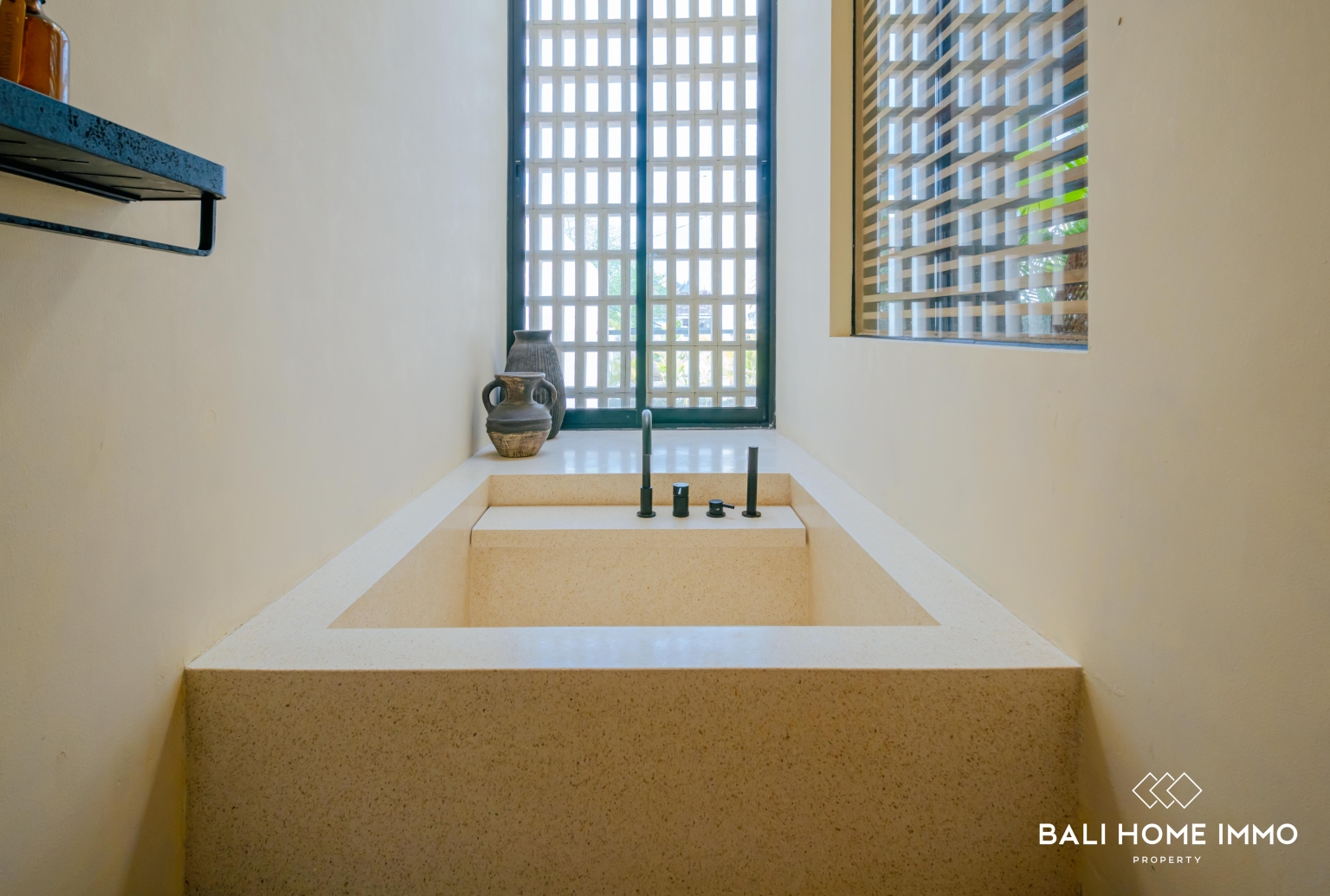 BRAND NEW 2 BEDROOMS VILLA FOR SALE LEASEHOLD IN ULUWATU NEAR NUNGGALAN BEACH view 18