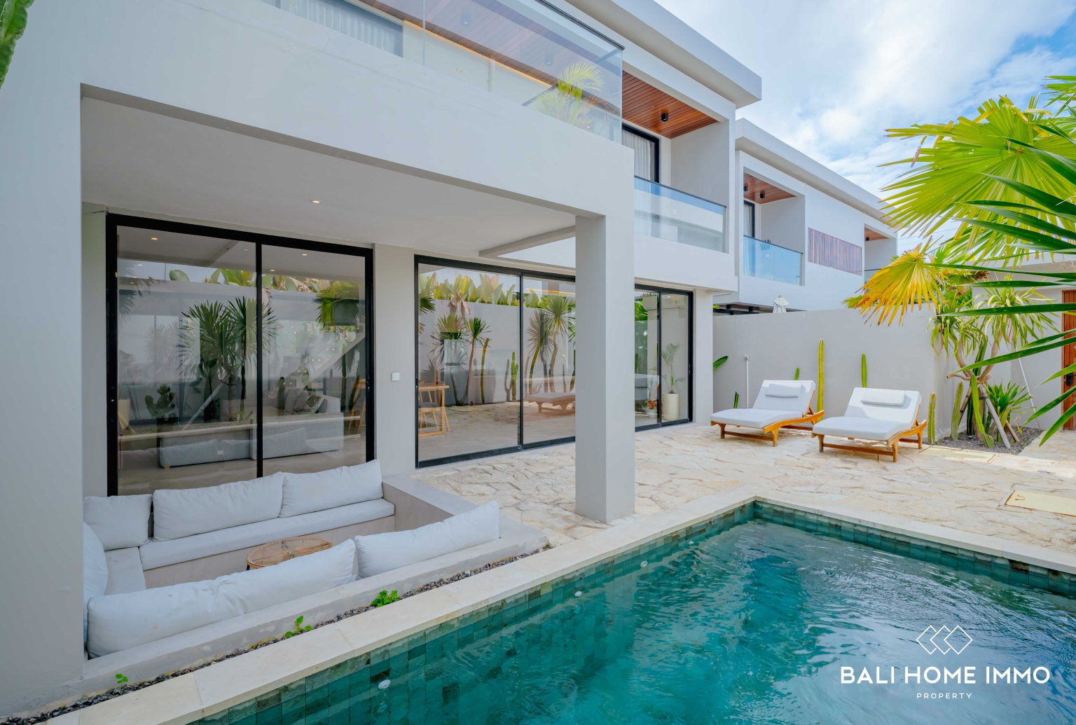 BRAND NEW 2 BEDROOMS VILLA FOR SALE LEASEHOLD IN UNGASAN NEAR MELASTI BEACH view 2