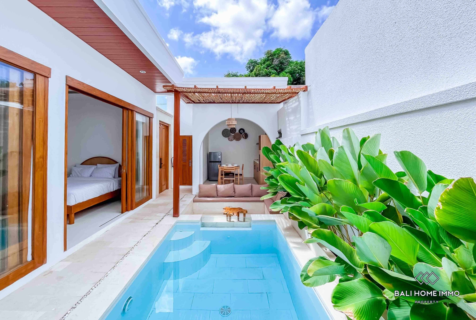 BRAND NEW 2 BEDROOMS VILLA FOR YEARLY AND MONTHLY RENTAL IN ULUWATU - BALANGAN view 3