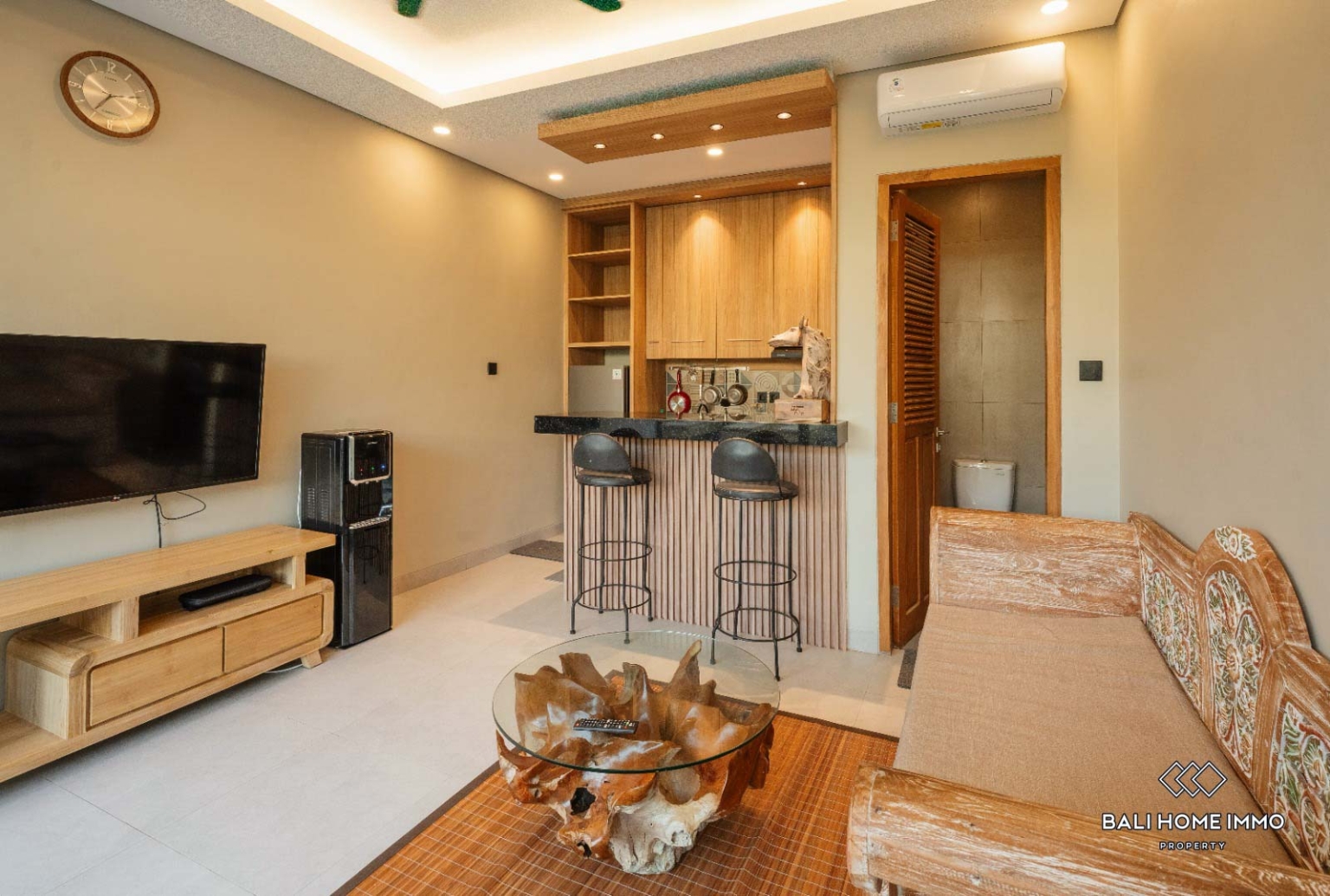 Brand New 2 Bedrooms villa with underground studio for rental in Bali Umalas view 6