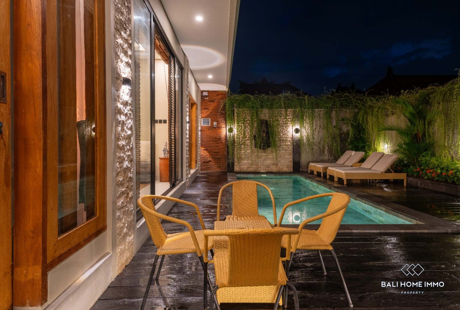Brand New 2 Bedrooms villa with underground studio for rental in Bali Umalas view 24