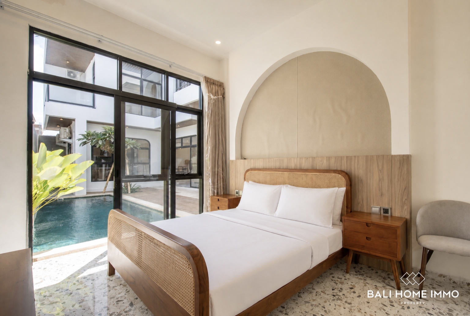 BRAND NEW 3 BEDROOM BOHEMIAN STYLE VILLA WITH OCEAN VIEW  FOR SALE NEAR MELASTI BEACH IN BALI view 14