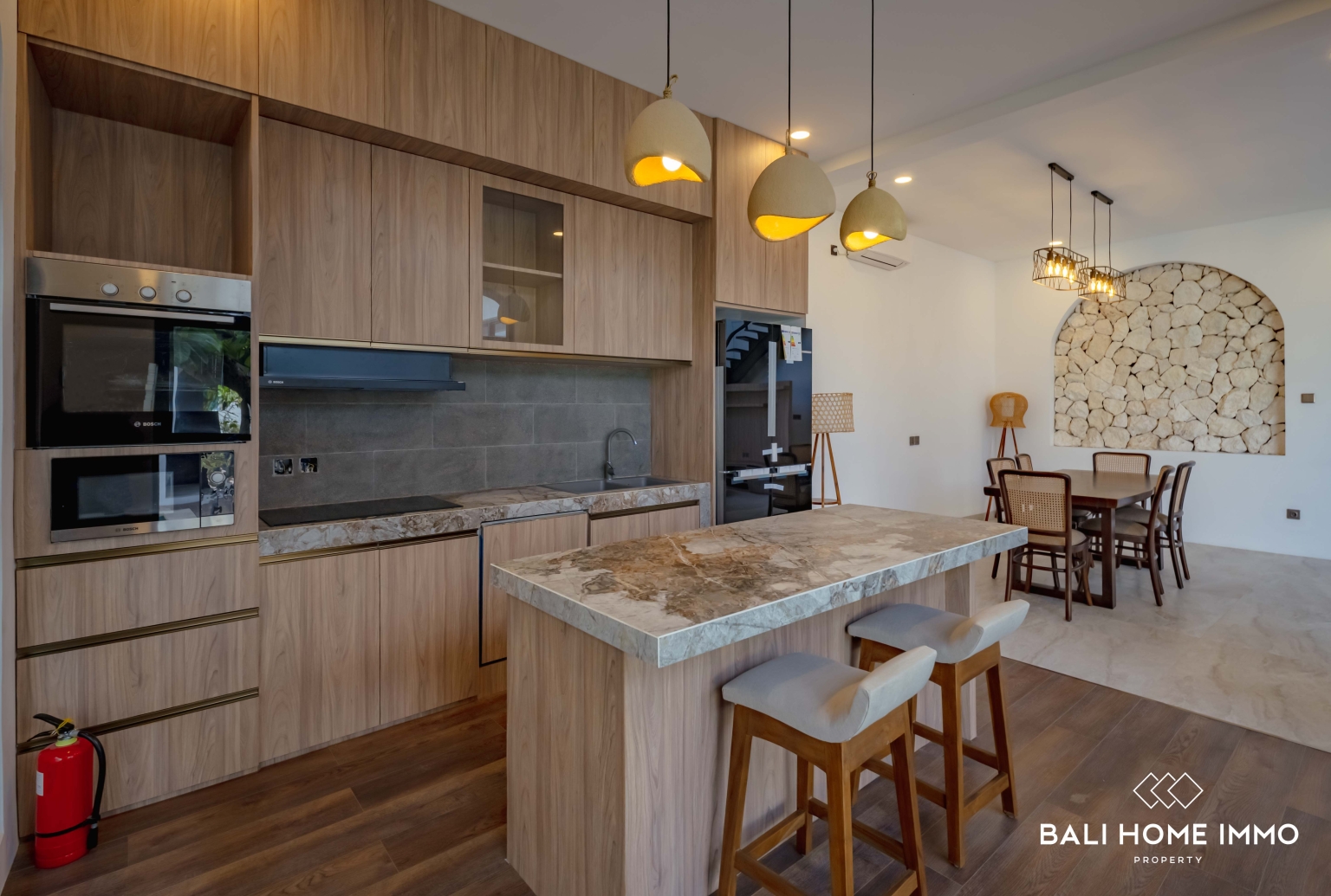BRAND NEW 3 BEDROOM BOHEMIAN STYLE VILLA WITH OCEAN VIEW  FOR SALE NEAR MELASTI BEACH IN BALI view 10
