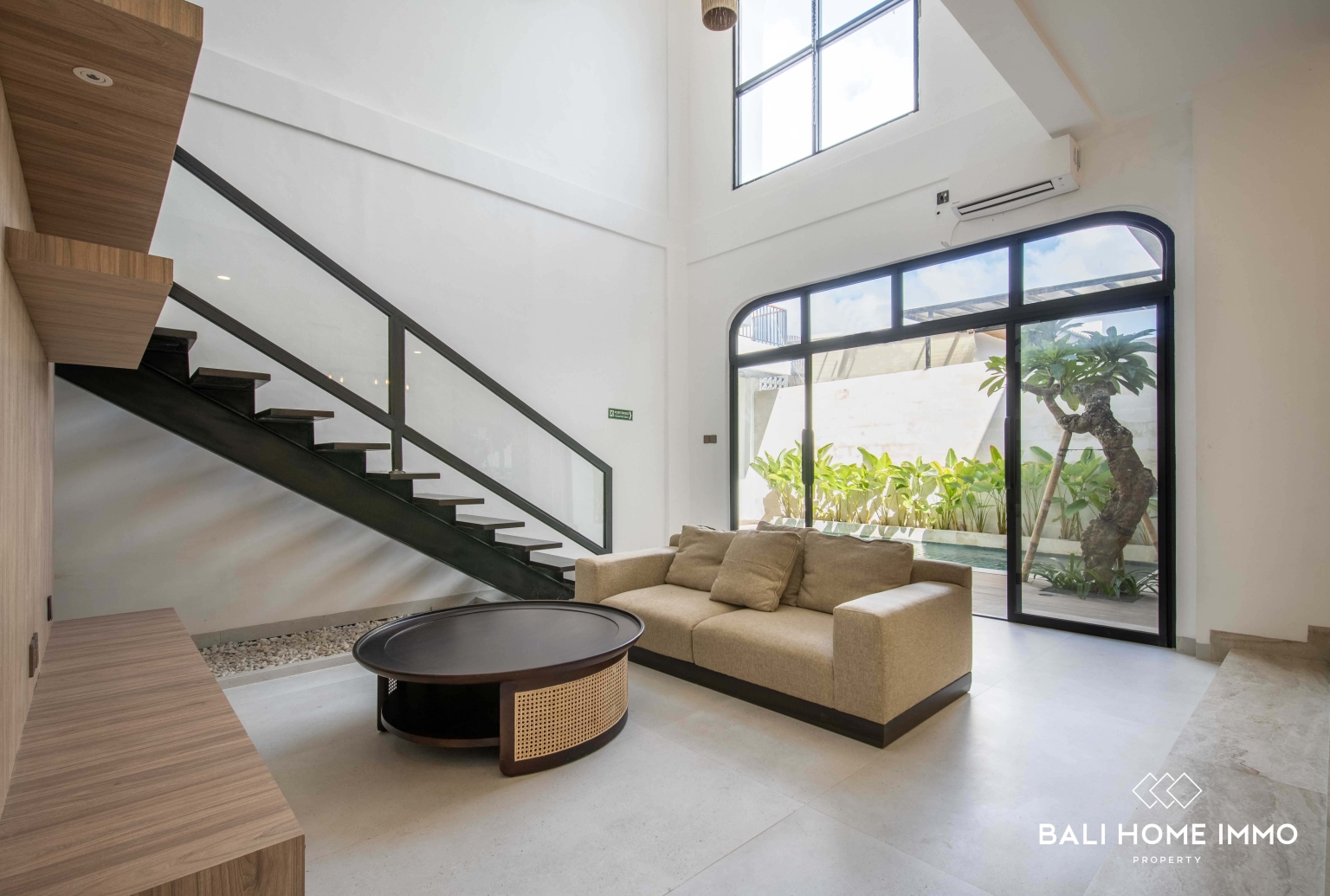 BRAND NEW 3 BEDROOM BOHEMIAN STYLE VILLA WITH OCEAN VIEW  FOR SALE NEAR MELASTI BEACH IN BALI view 4
