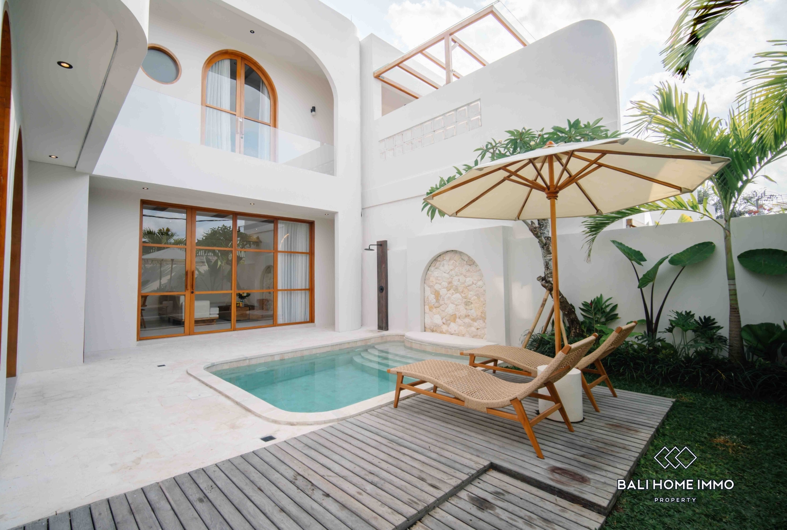 Villa keluarga baru dengan 3 kamar dijual di Bumbak Umalas. view 2
