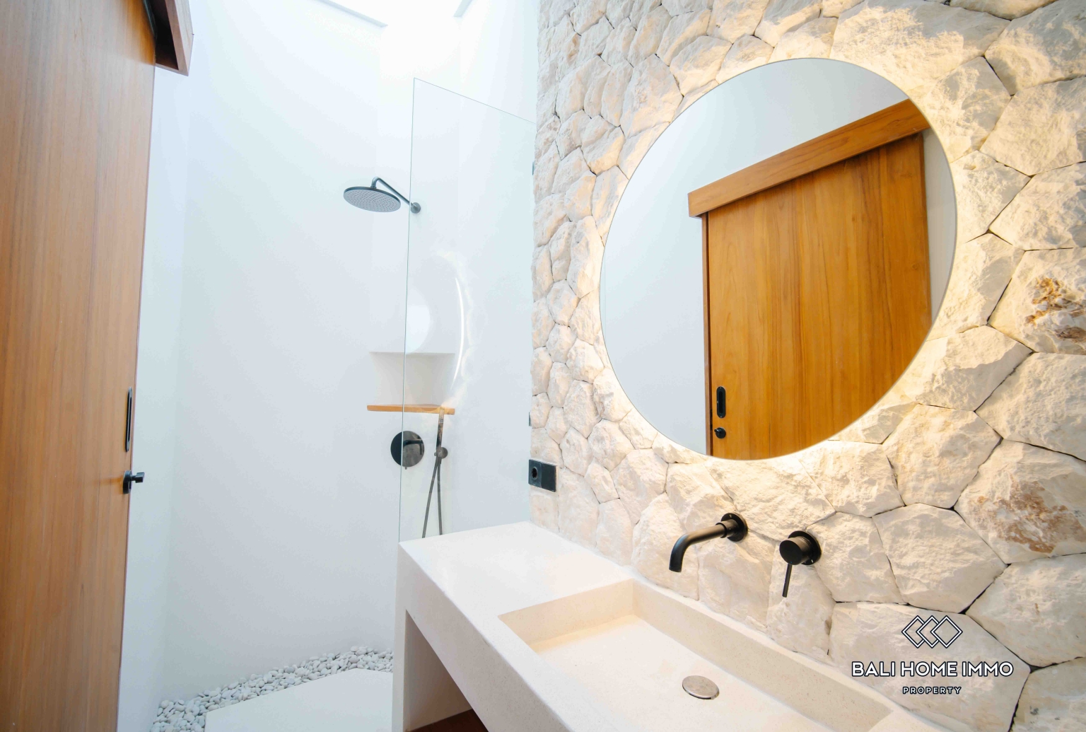 Villa keluarga baru dengan 3 kamar dijual di Bumbak Umalas. view 14