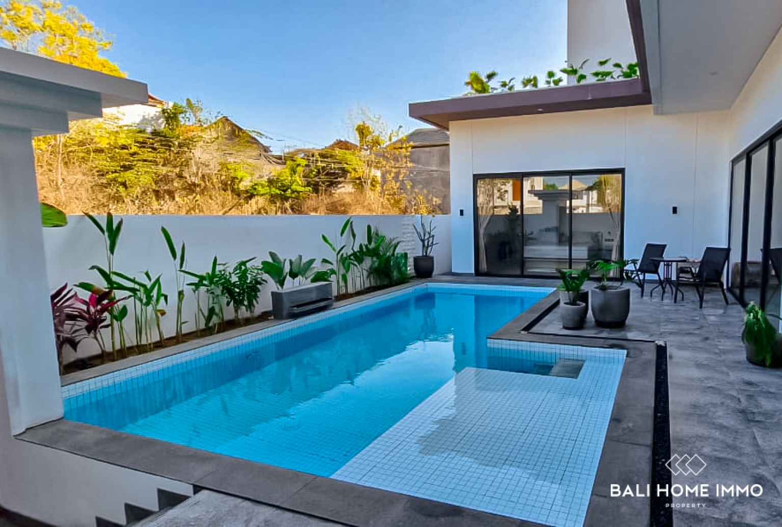 Brand New 3 Bedroom Modern Villa for Sale and Rent in Nusa Dua view 2