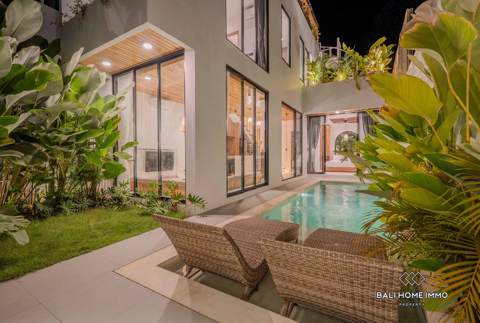 Villa modern baru dengan 3 kamar untuk dijual dan disewa di Umalas, Bali. view 23
