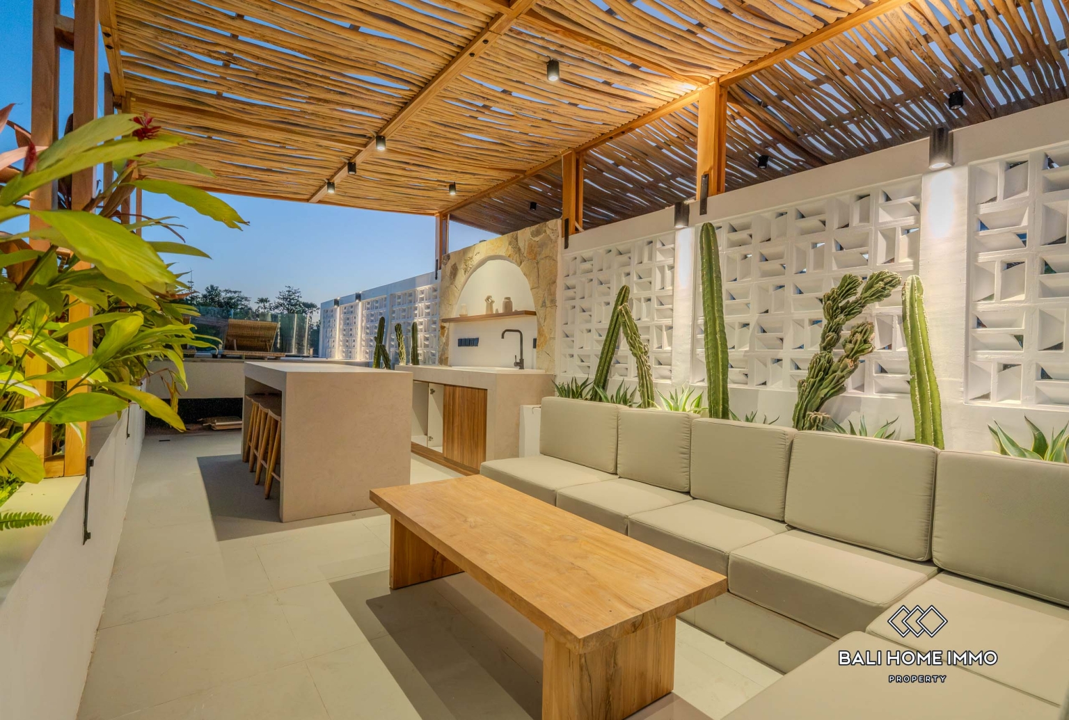 Villa modern baru dengan 3 kamar untuk dijual dan disewa di Umalas, Bali. view 20
