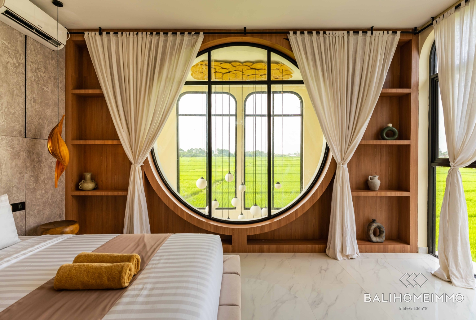 Villa modern baru dengan 3 kamar dijual dengan status hak sewa di Kedungu. view 18