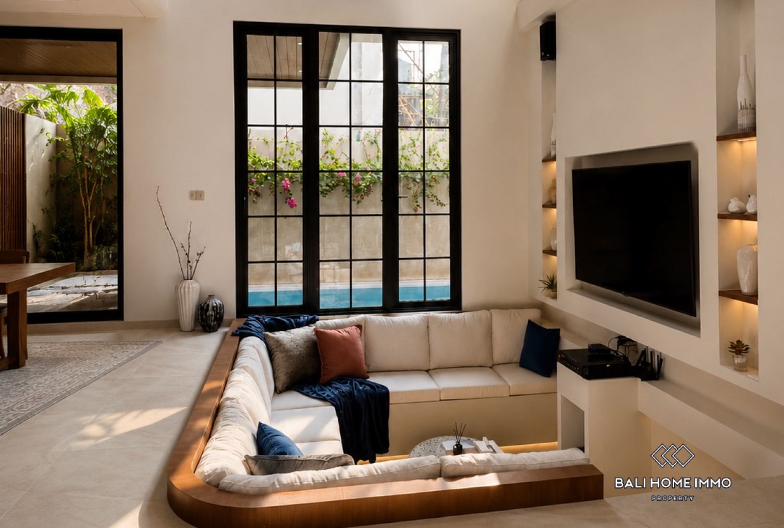 Brand new 3 Bedroom Modern Villa for sale leasehold in Padonan view 3