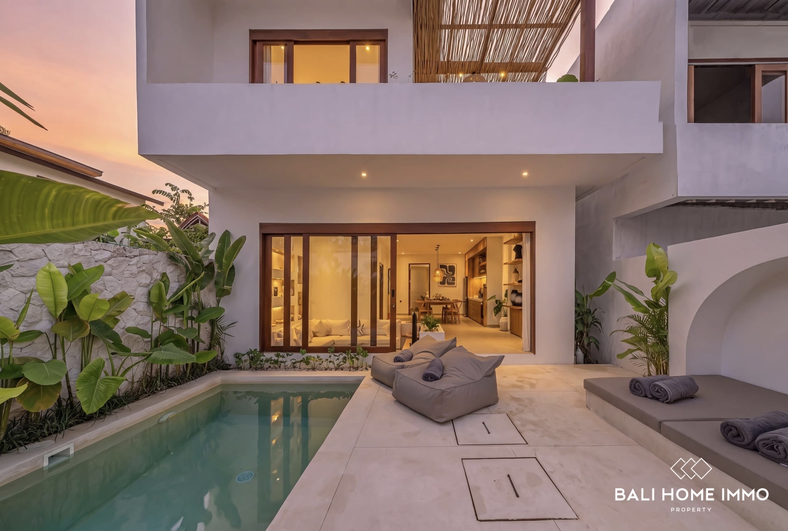 BRAND NEW 3 Bedroom Modern villa in Near Nyang Nyang Beach view 2
