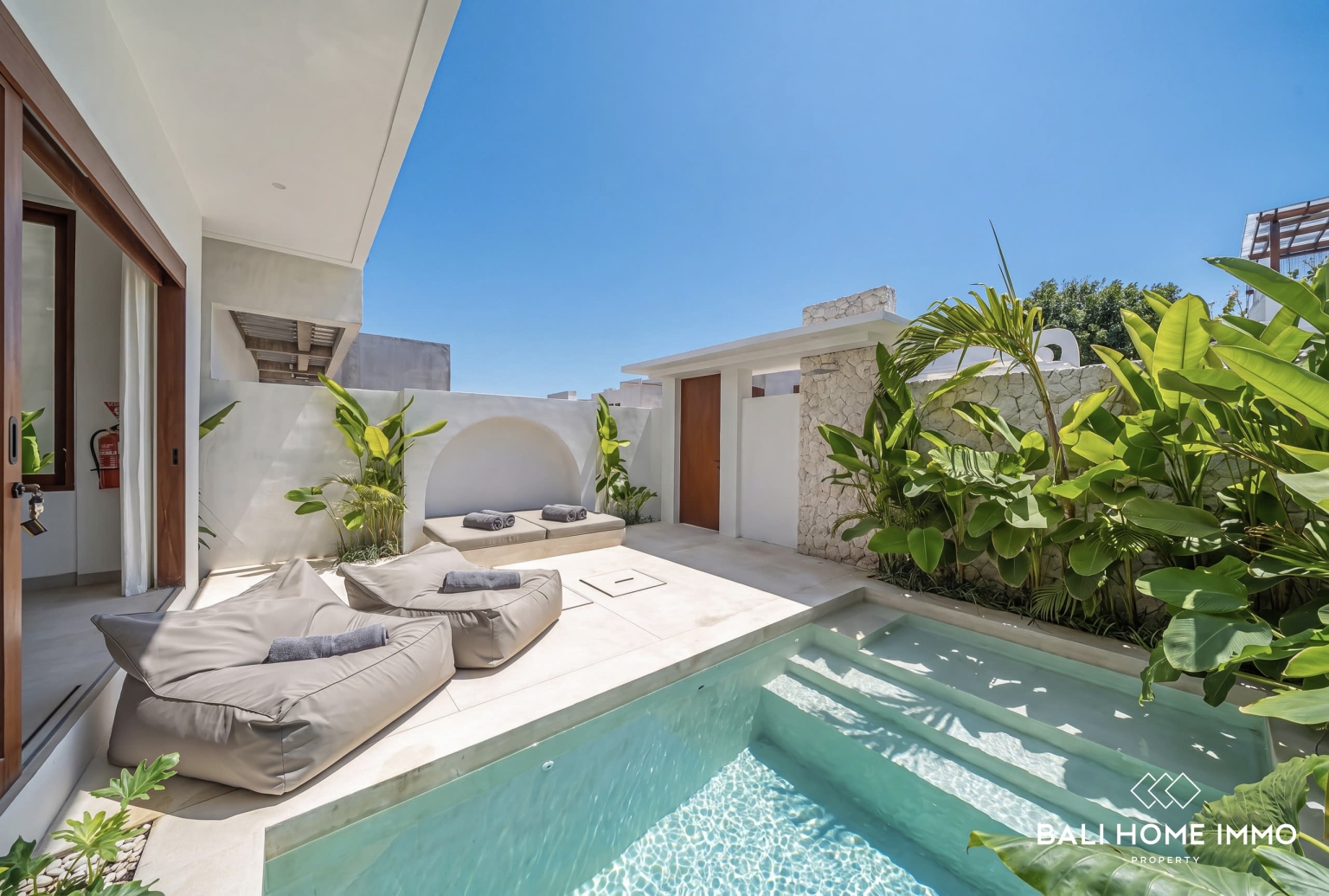 BRAND NEW 3 Bedroom Modern villa in Near Nyang Nyang Beach view 24