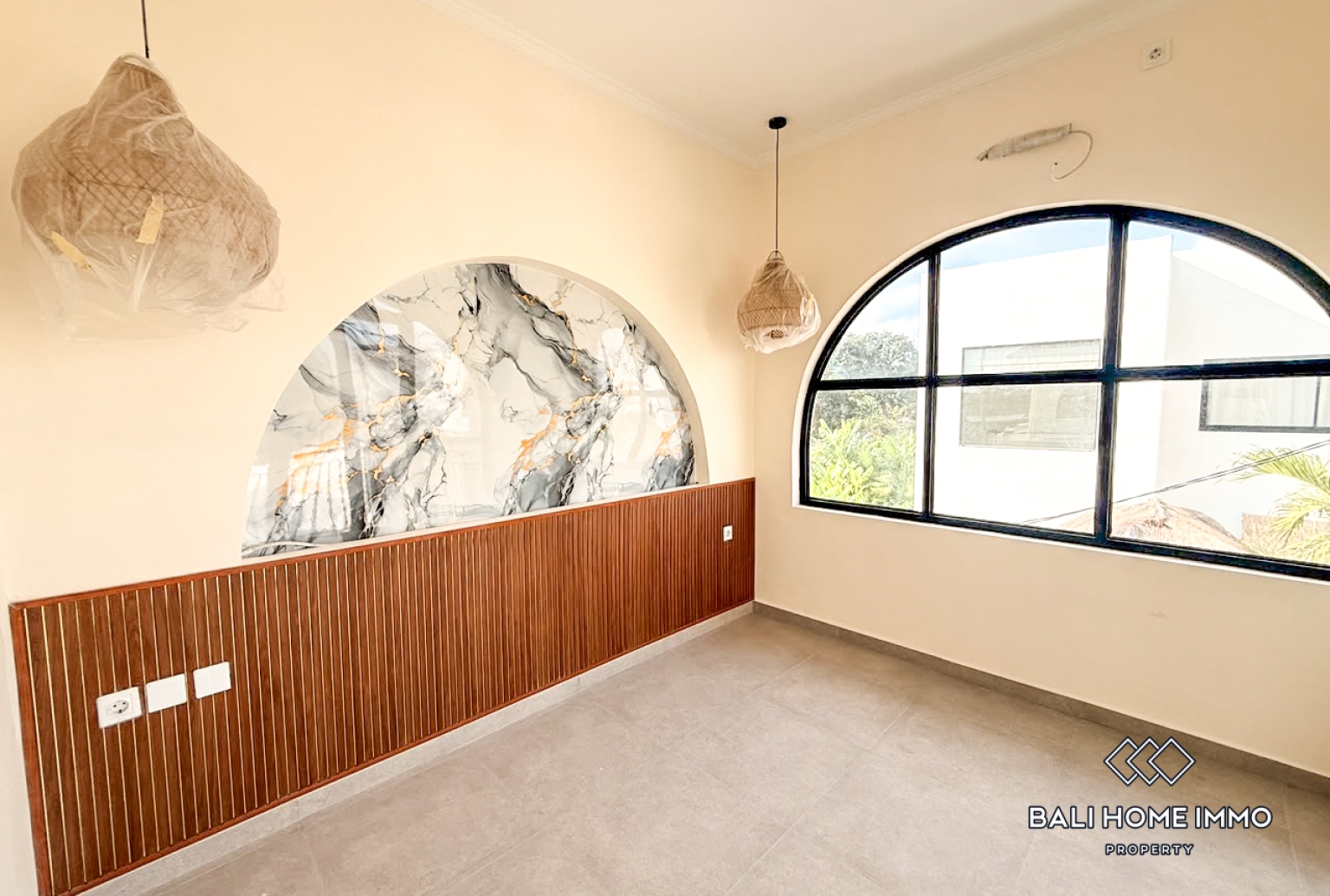 Brand New 3 Bedroom Villa for Rent and Sale in Canggu Residential Side view 7
