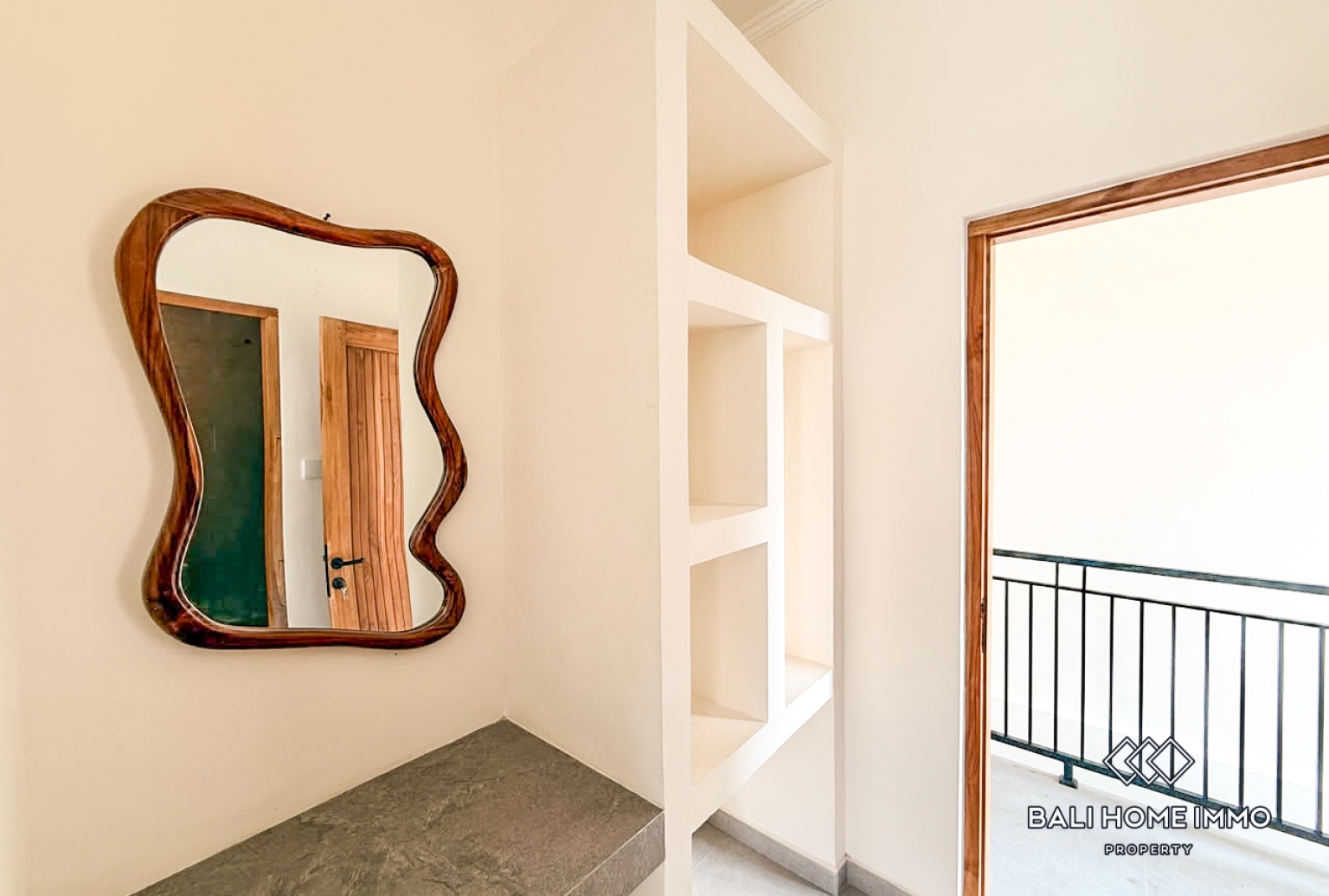 Brand New 3 Bedroom Villa for Rent and Sale in Canggu Residential Side view 9