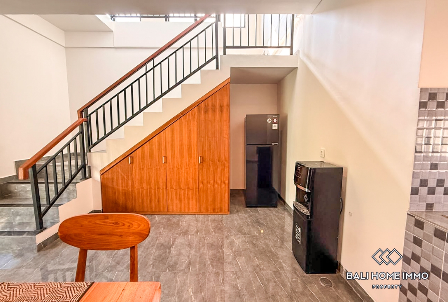Brand New 3 Bedroom Villa For Rent in Canggu Residential Side view 5