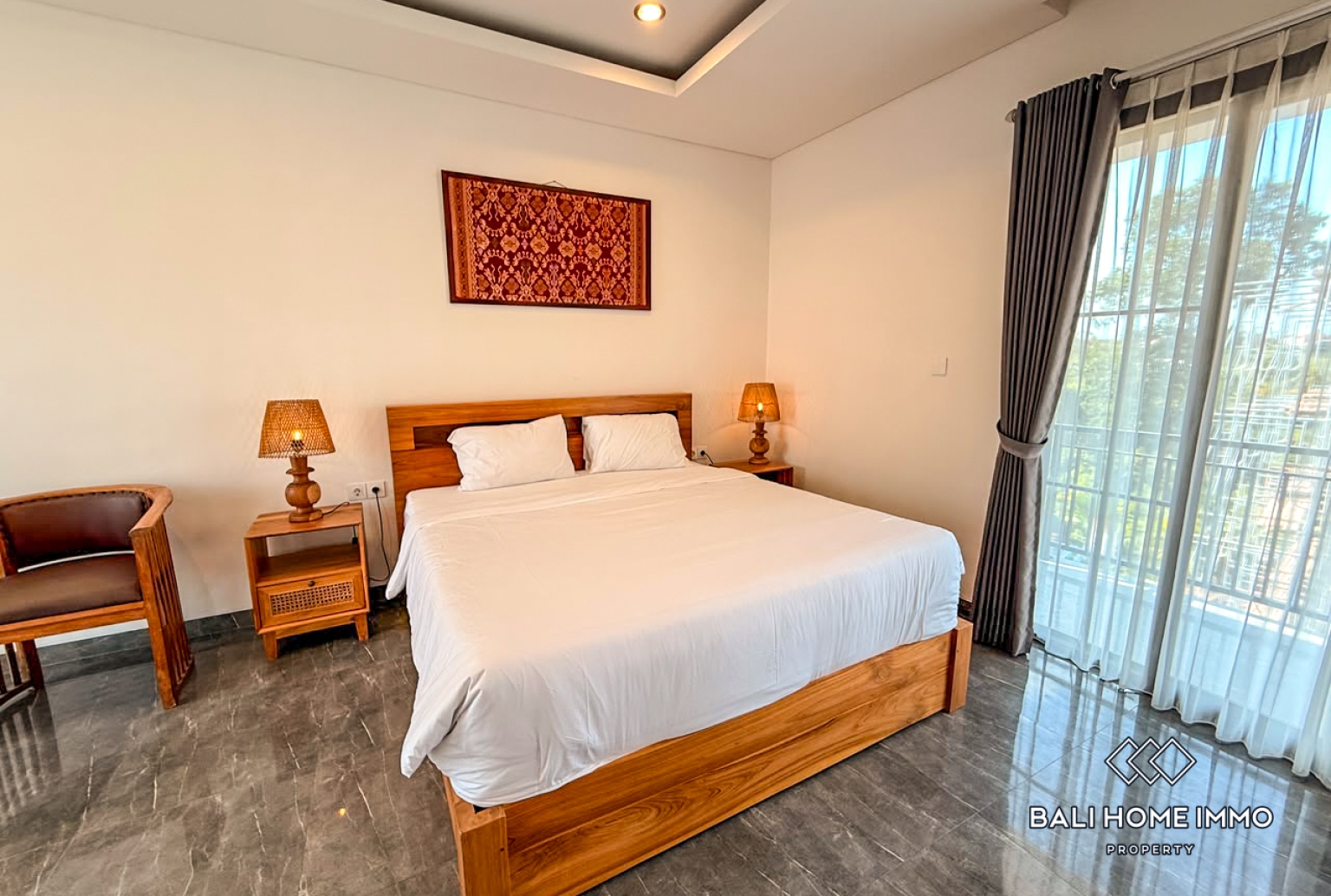 Brand New 3 Bedroom Villa For Rent in Canggu Residential Side view 9