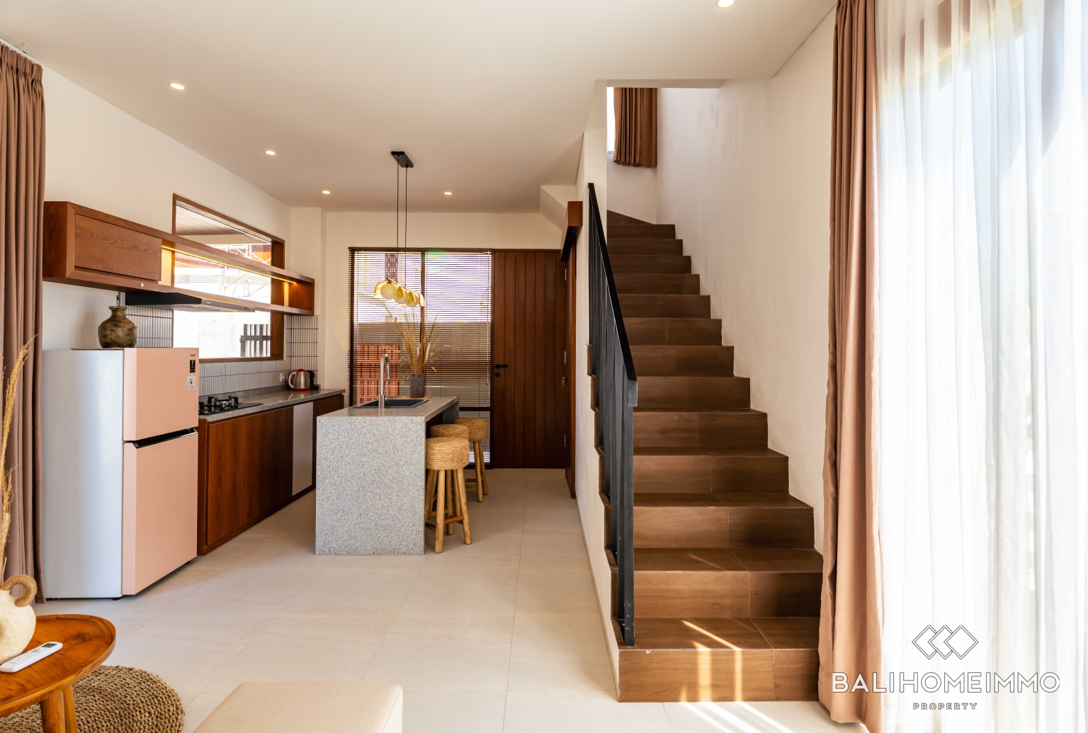 BRAND NEW 3 BEDROOM VILLA FOR SALE FREEHOLD IN BALI TANAH LOT view 4