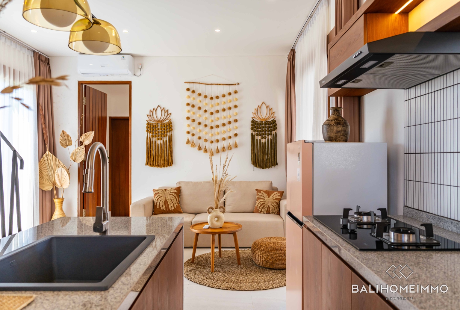 BRAND NEW 3 BEDROOM VILLA FOR SALE FREEHOLD IN BALI TANAH LOT view 8