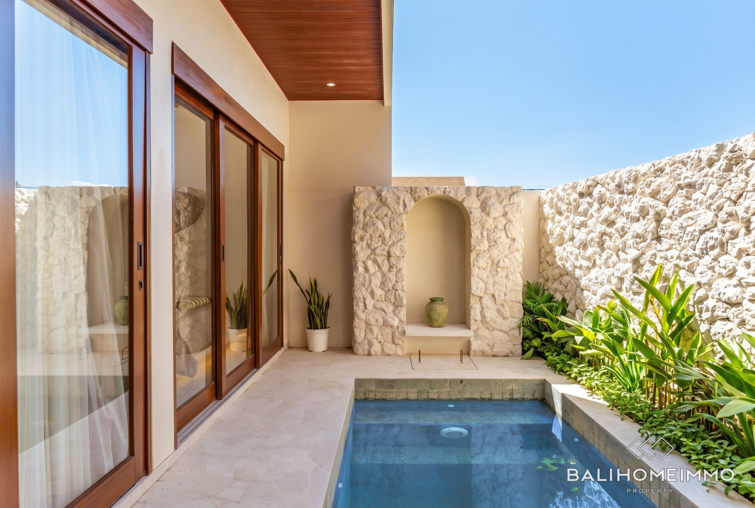 BRAND NEW 3 BEDROOM VILLA FOR SALE FREEHOLD IN BALI TANAH LOT view 31