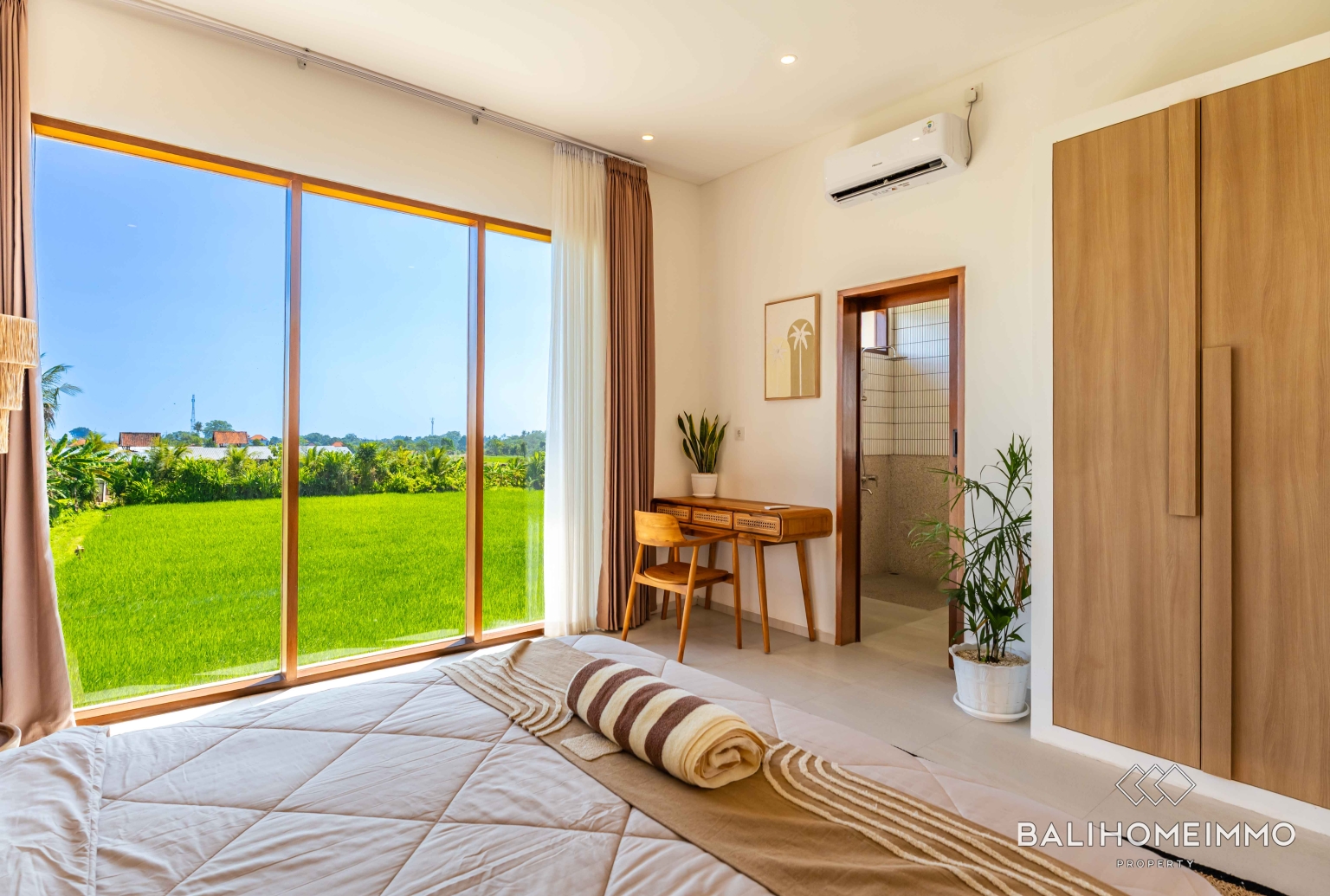 BRAND NEW 3 BEDROOM VILLA FOR SALE FREEHOLD IN BALI TANAH LOT view 16