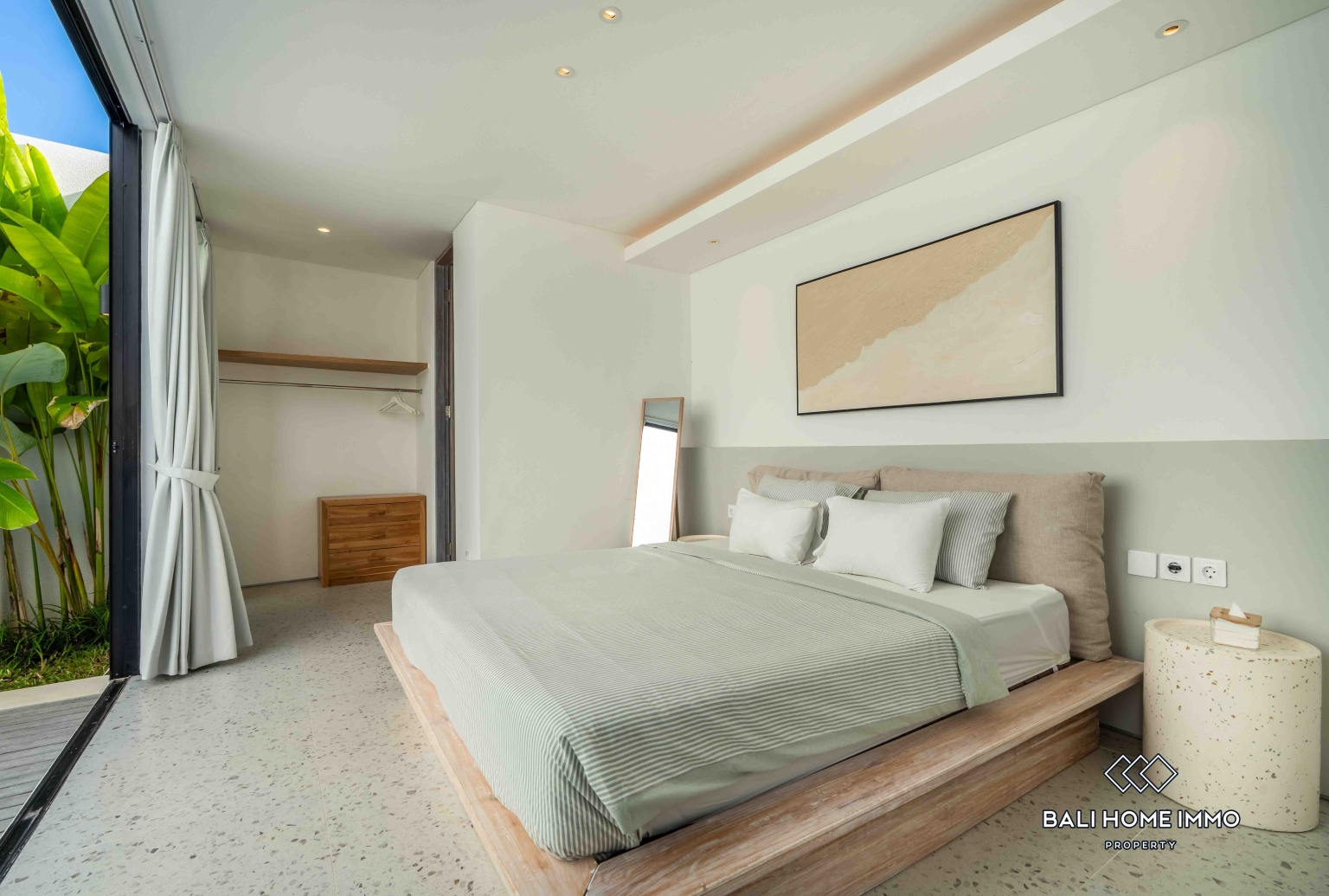 Villa neuve de 3 chambres à vendre en bail emphytéotique à Bali Cemagi view 12