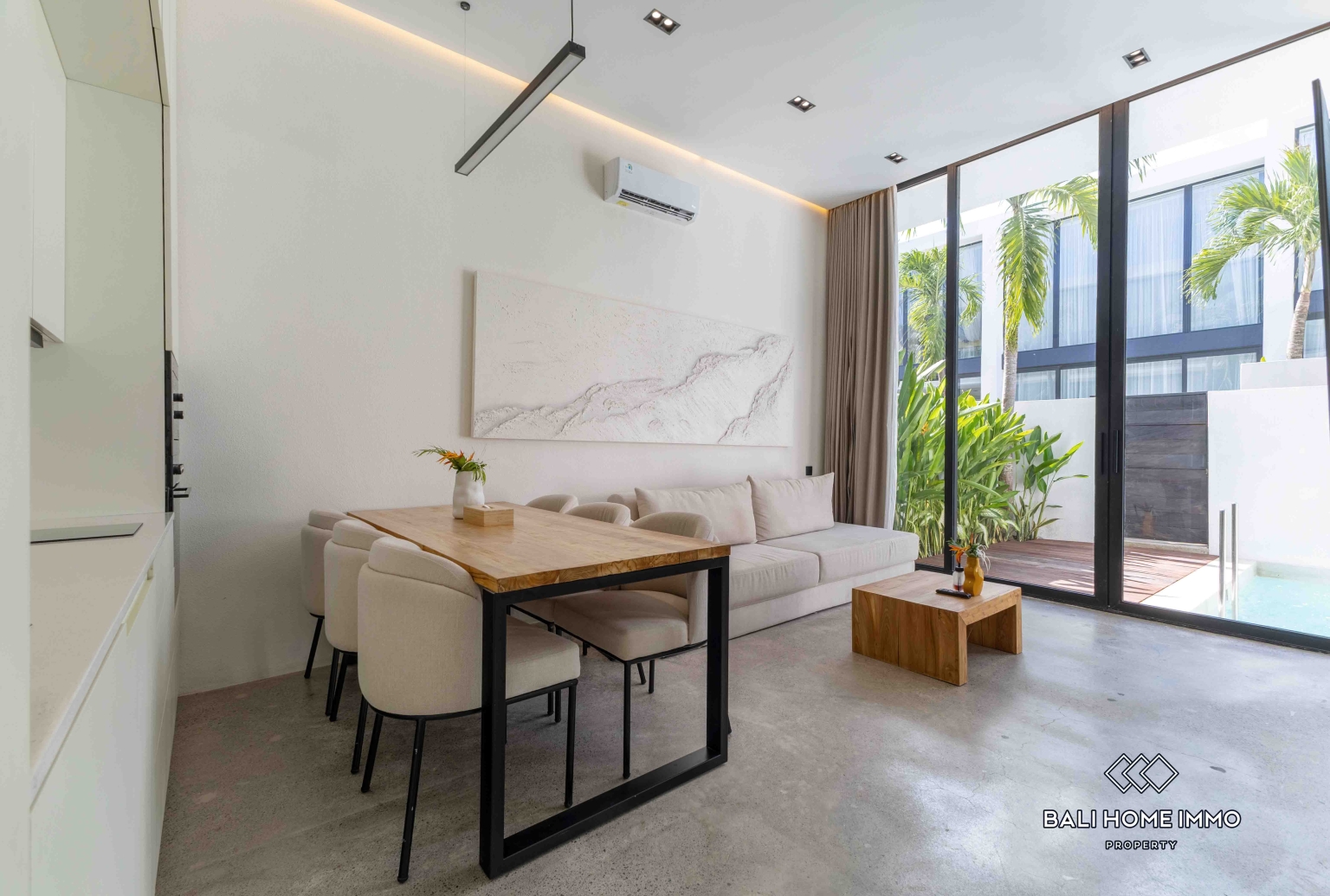 Brand new 3 Bedroom Villa for Sale Leasehold in Canggu Berawa view 4