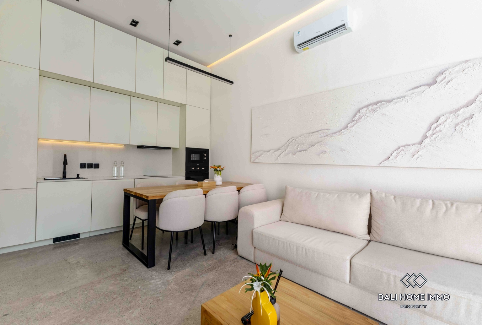 Brand new 3 Bedroom Villa for Sale Leasehold in Canggu Berawa view 5