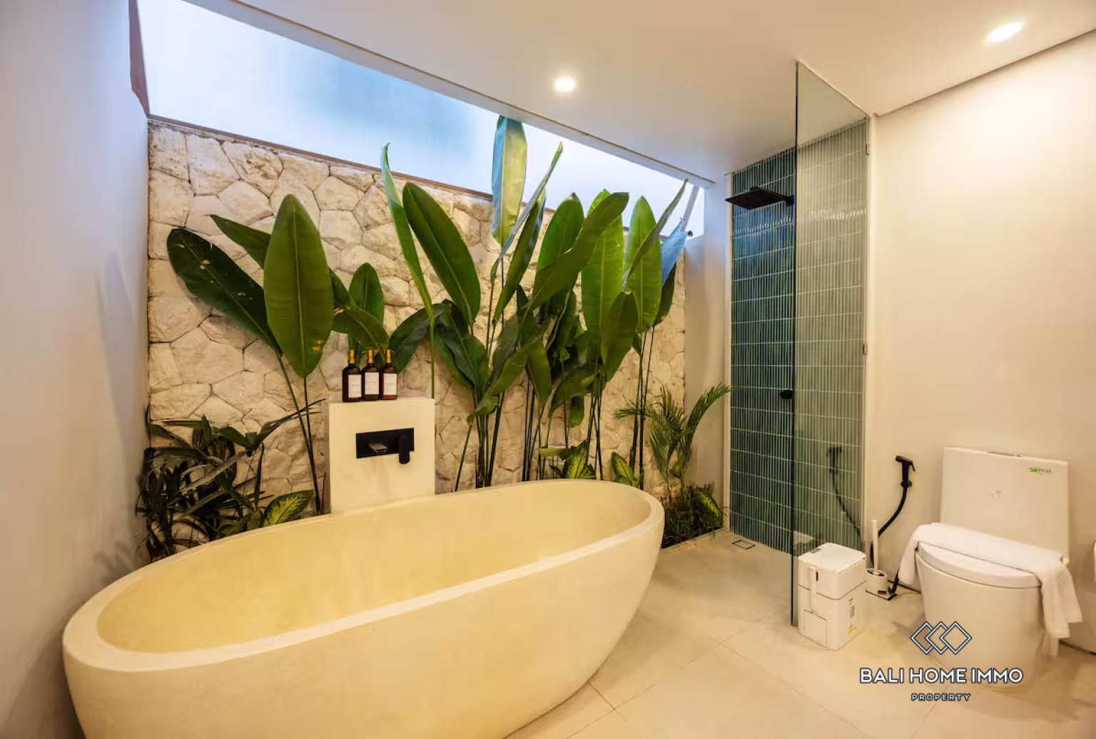 BRAND NEW 3 BEDROOM VILLA FOR SALE LEASEHOLD NEAR BINGIN view 19