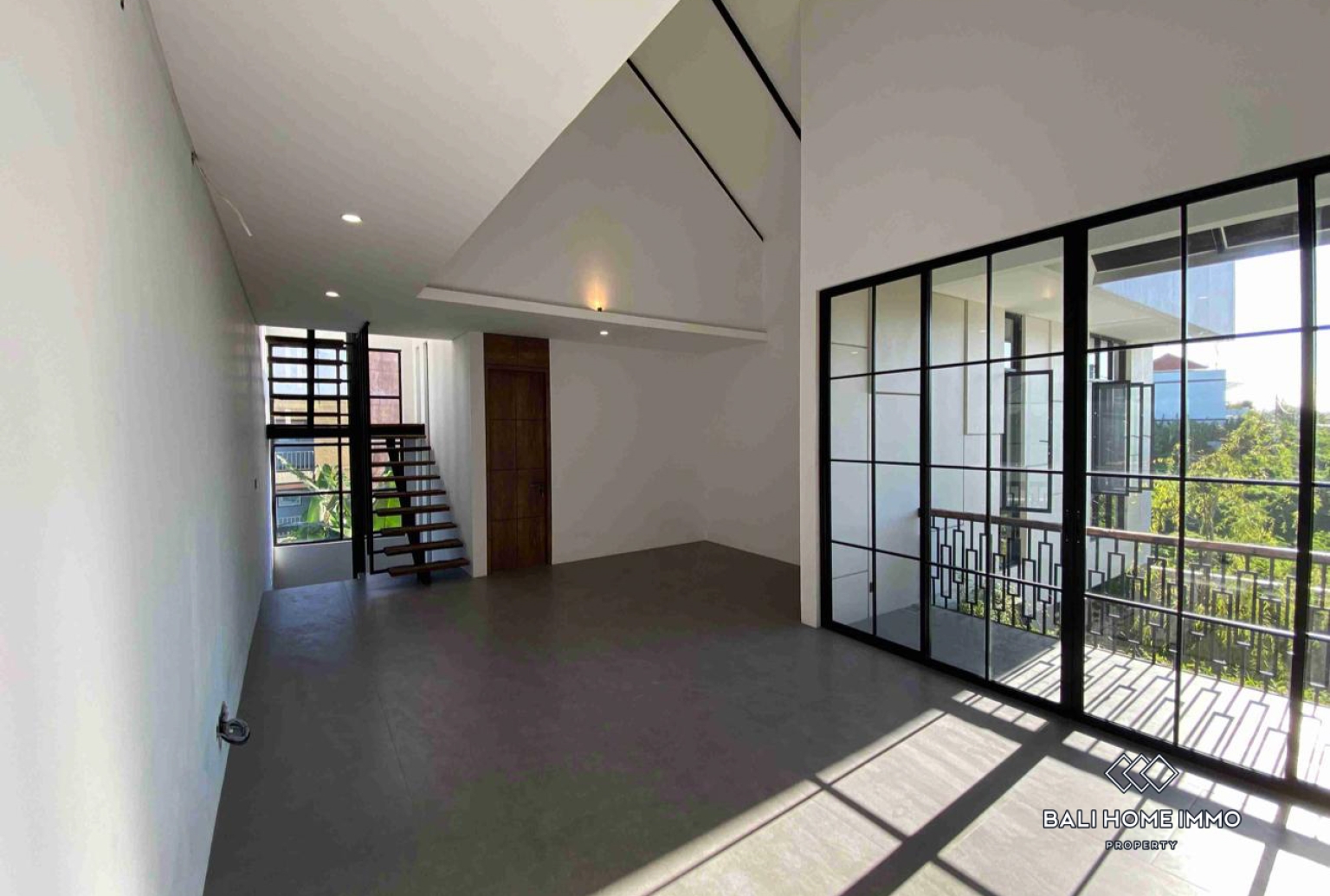 Villa moderne de 3 chambres avec vue sur les rizières à vendre à Cemagi Beach, Bali view 10