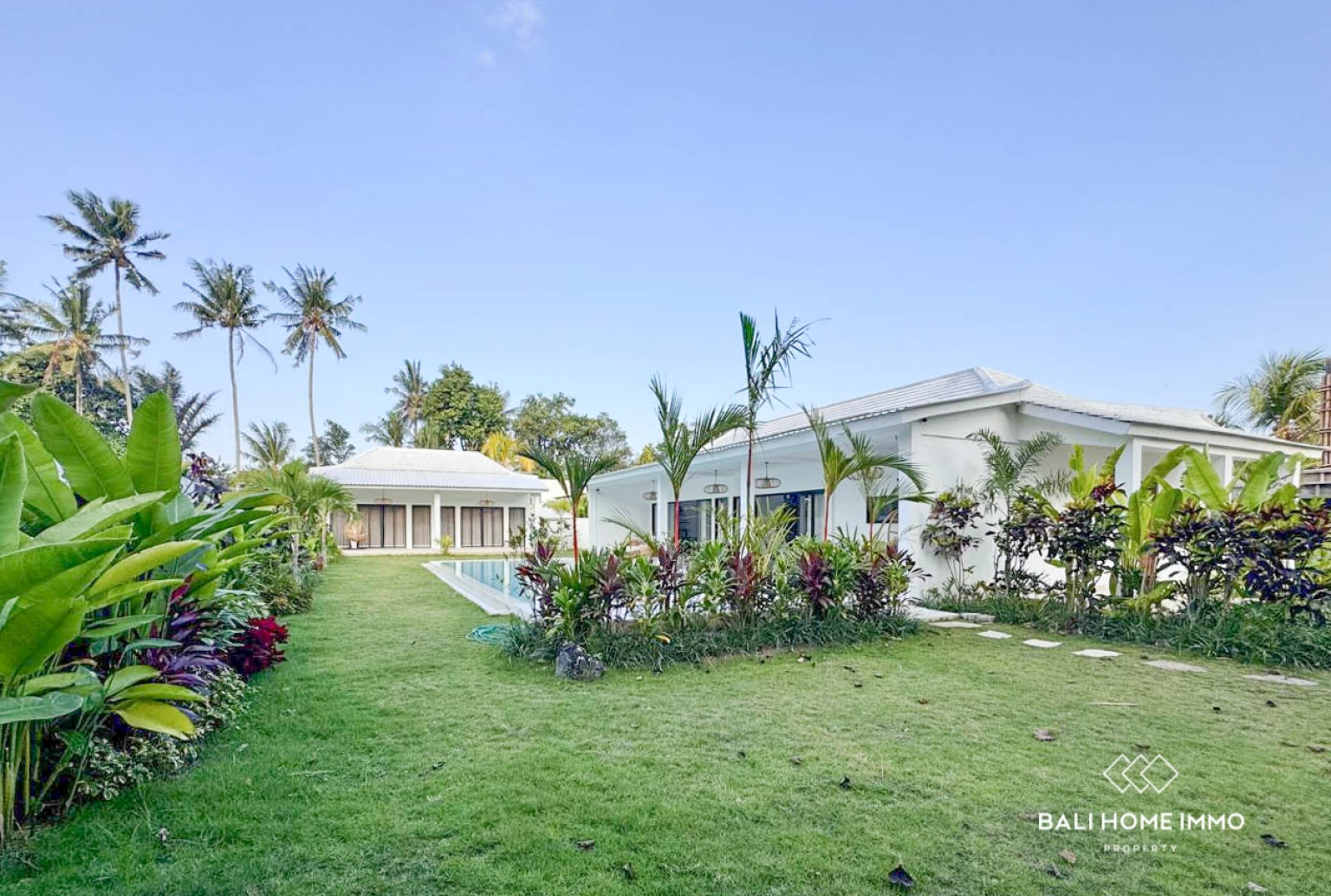 Brand New 3 Bedroom Villa with Spacious Land  for Sale in Buwit view 11