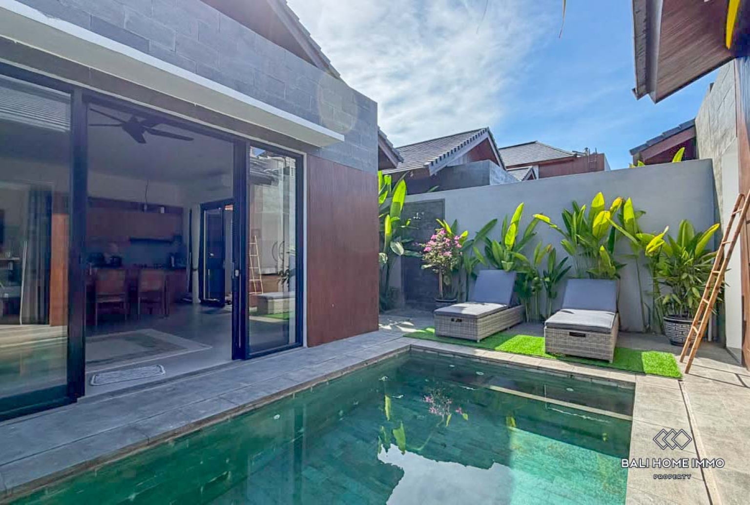 Brand new 3 Bedrooms family villa for rental in Bali Sanur view 16