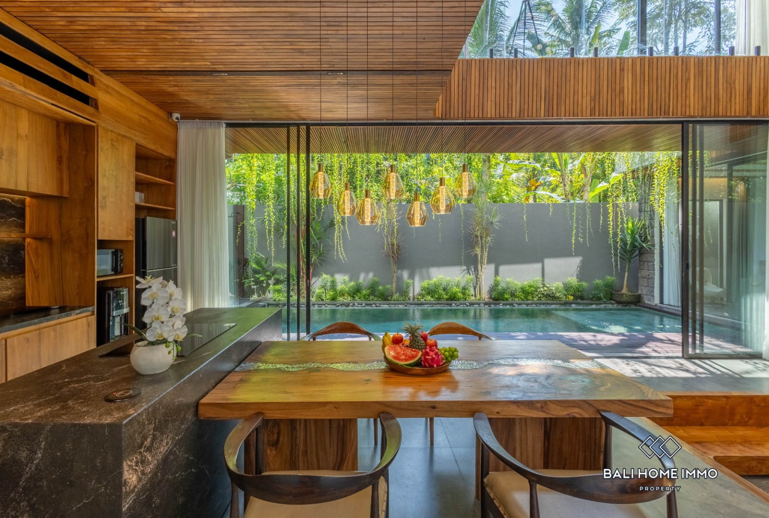 Villa Modern Baru dengan 3 Kamar Dijual di Mas Ubud view 5