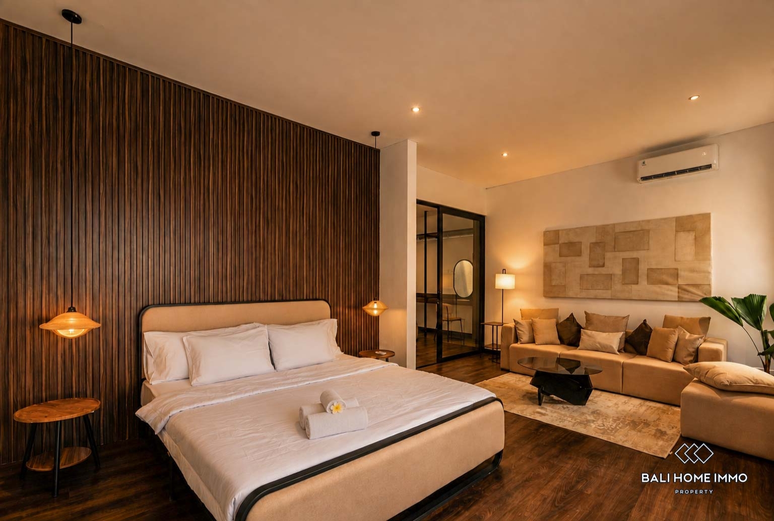 Brand new 3 Bedrooms villa for sale and rental in Bali Canggu Babakan view 9