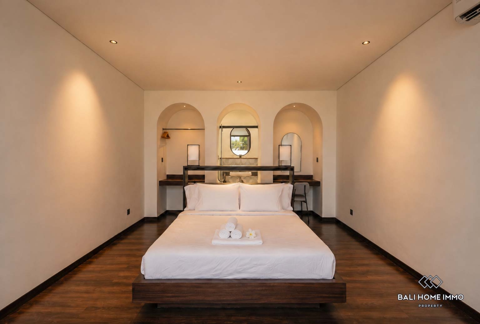 Brand new 3 Bedrooms villa for sale and rental in Bali Canggu Babakan view 11