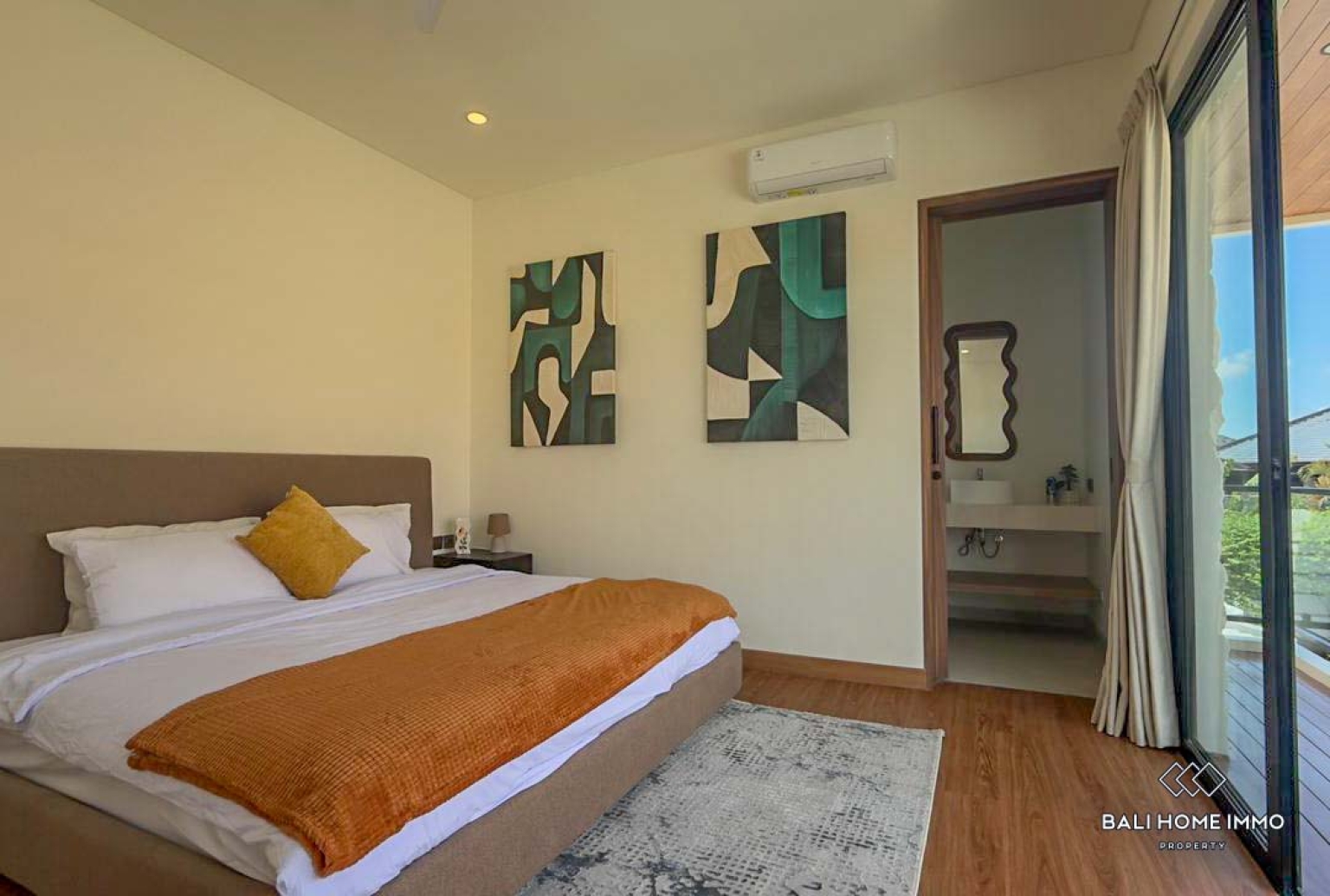 Villa 3 kamar baru dijual hak sewa di Bali Canggu Berawa view 17