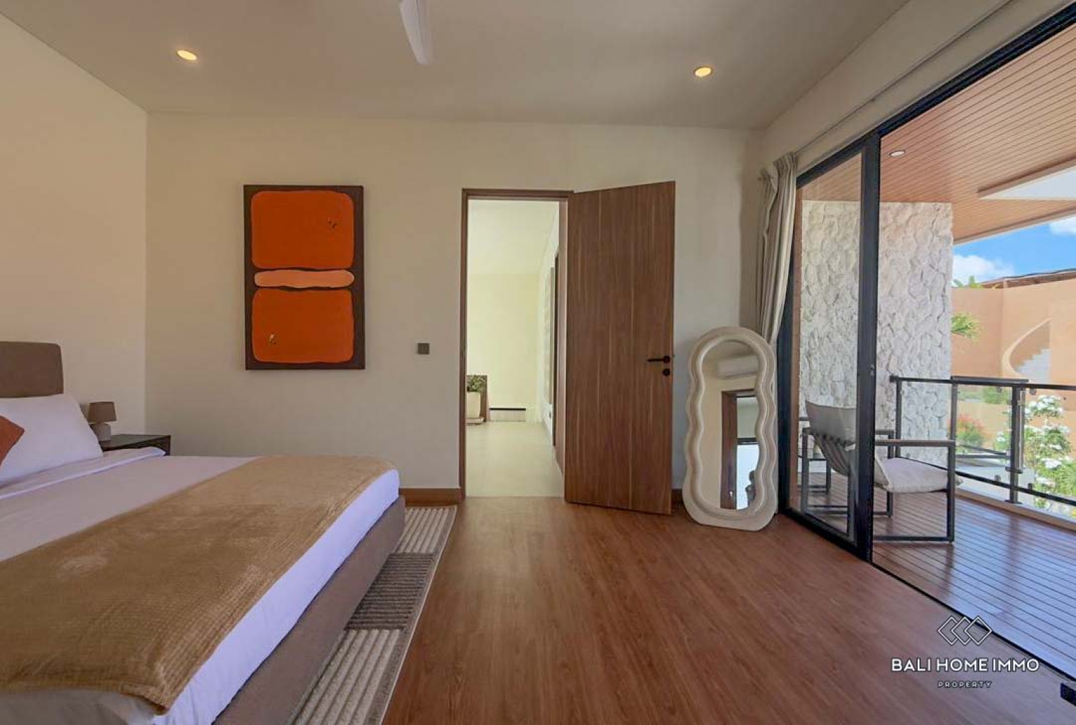 Villa 3 kamar baru dijual hak sewa di Bali Canggu Berawa view 13