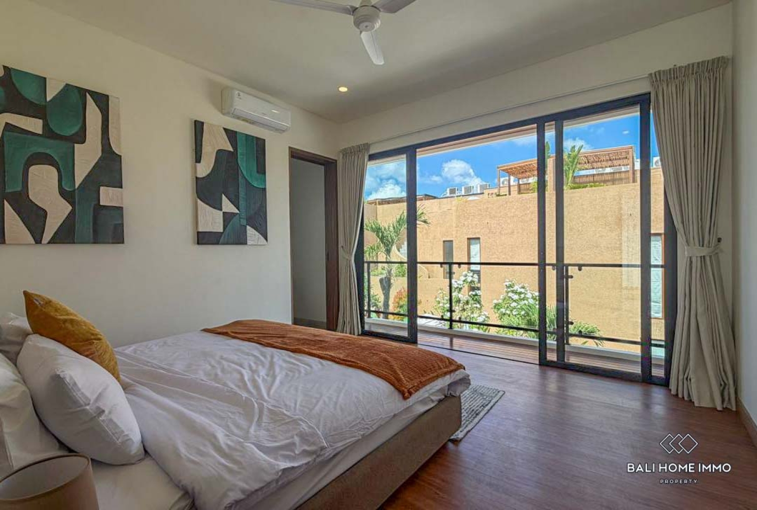 Villa 3 kamar baru dijual hak sewa di Bali Canggu Berawa view 15