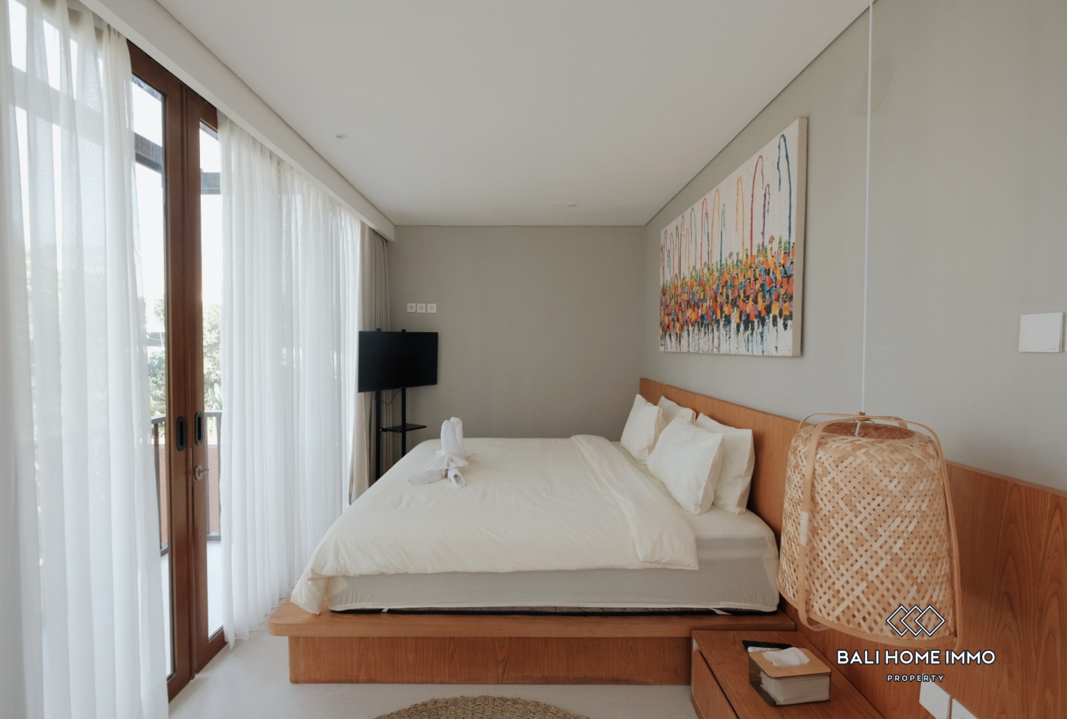 Brand new 3 Bedrooms villa for sale leasehold in Bali Canggu Berawa view 8