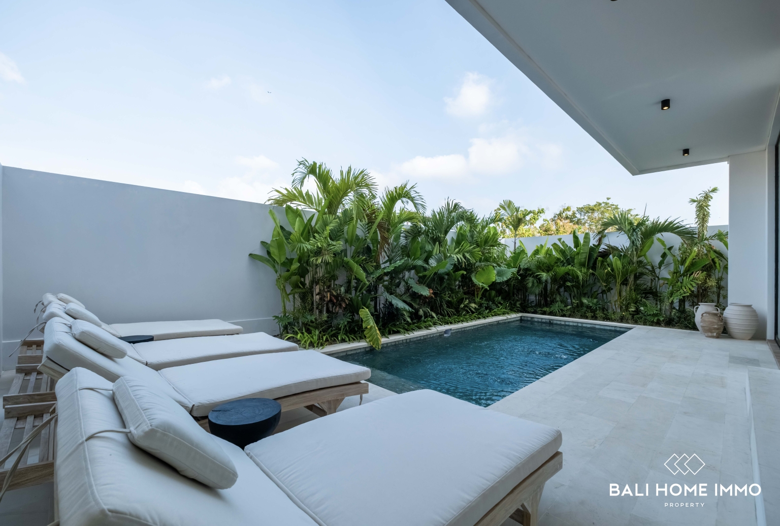 BRAND NEW 3 BEDROOMS VILLA FOR SALE LEASEHOLD IN UNGASAN NEAR MELASTI BEACH view 3