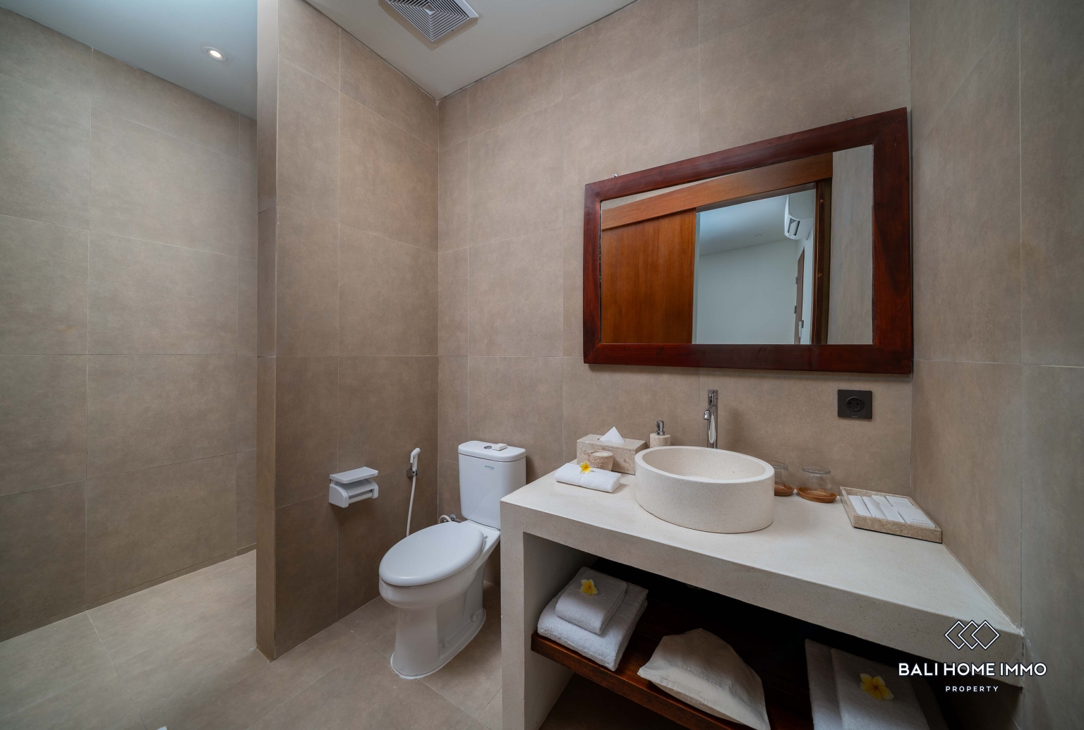 VILLA BARU 3 KAMAR UNTUK DIJUAL & DISEWA DI JIMBARAN view 16
