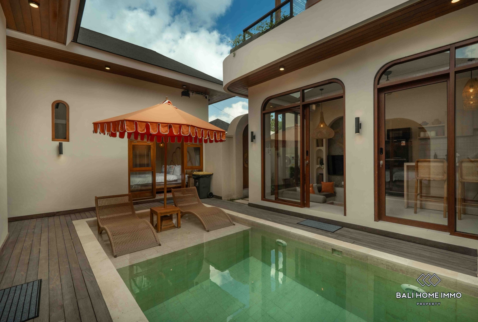 BRAND NEW 3 BEDROOMS VILLA FOR SALE & RENT IN UNGASAN view 2